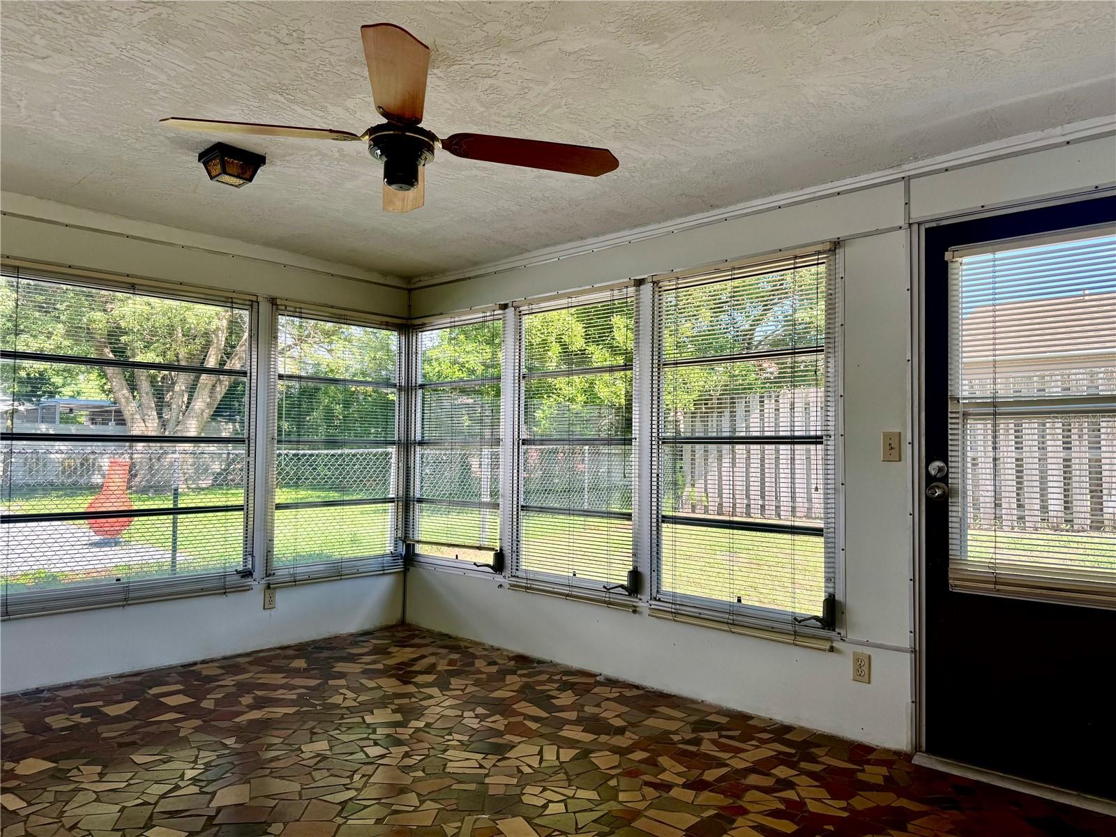 7625 EMBASSY BLVD — photo 20