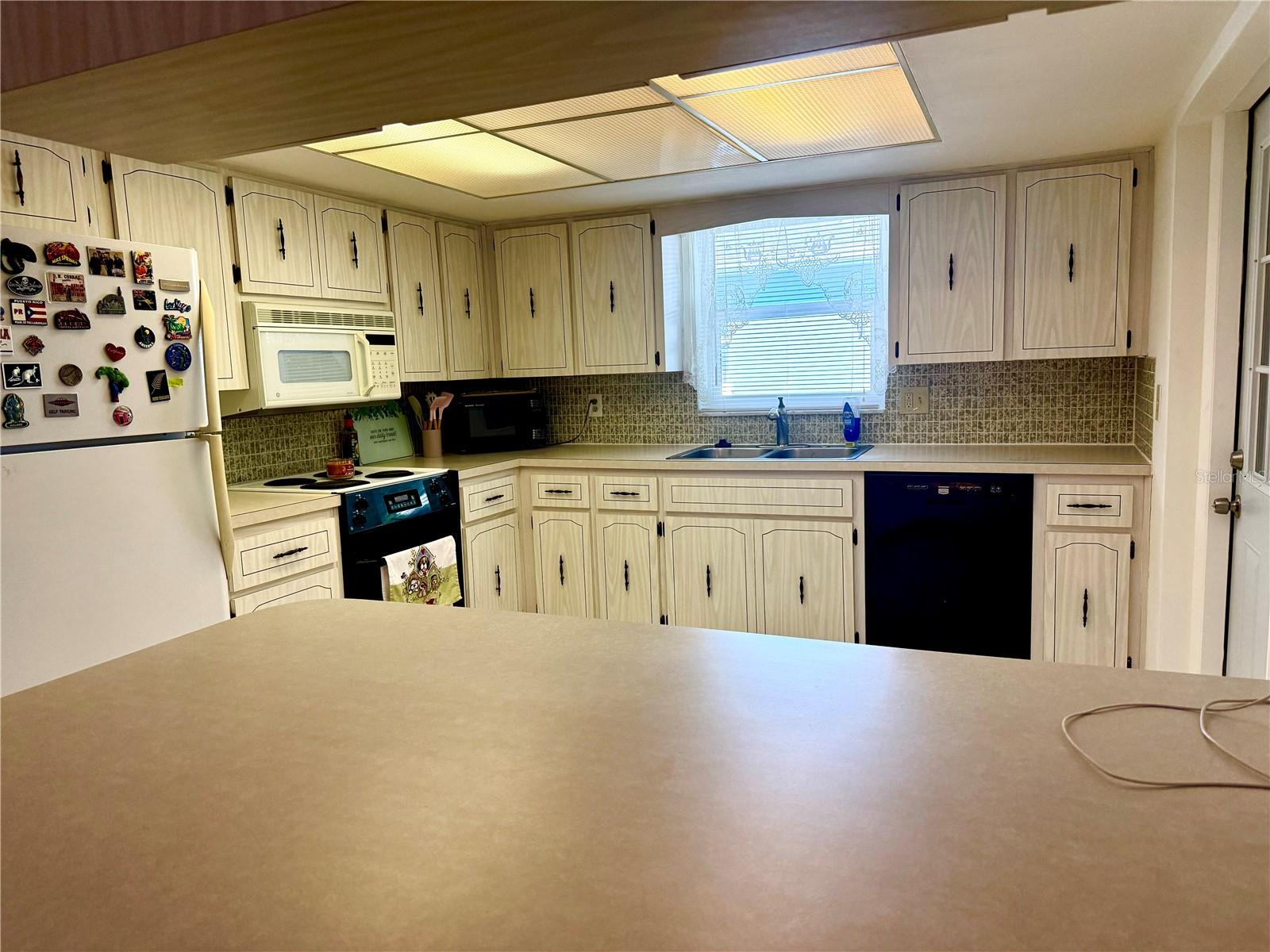 7625 EMBASSY BLVD — photo 13