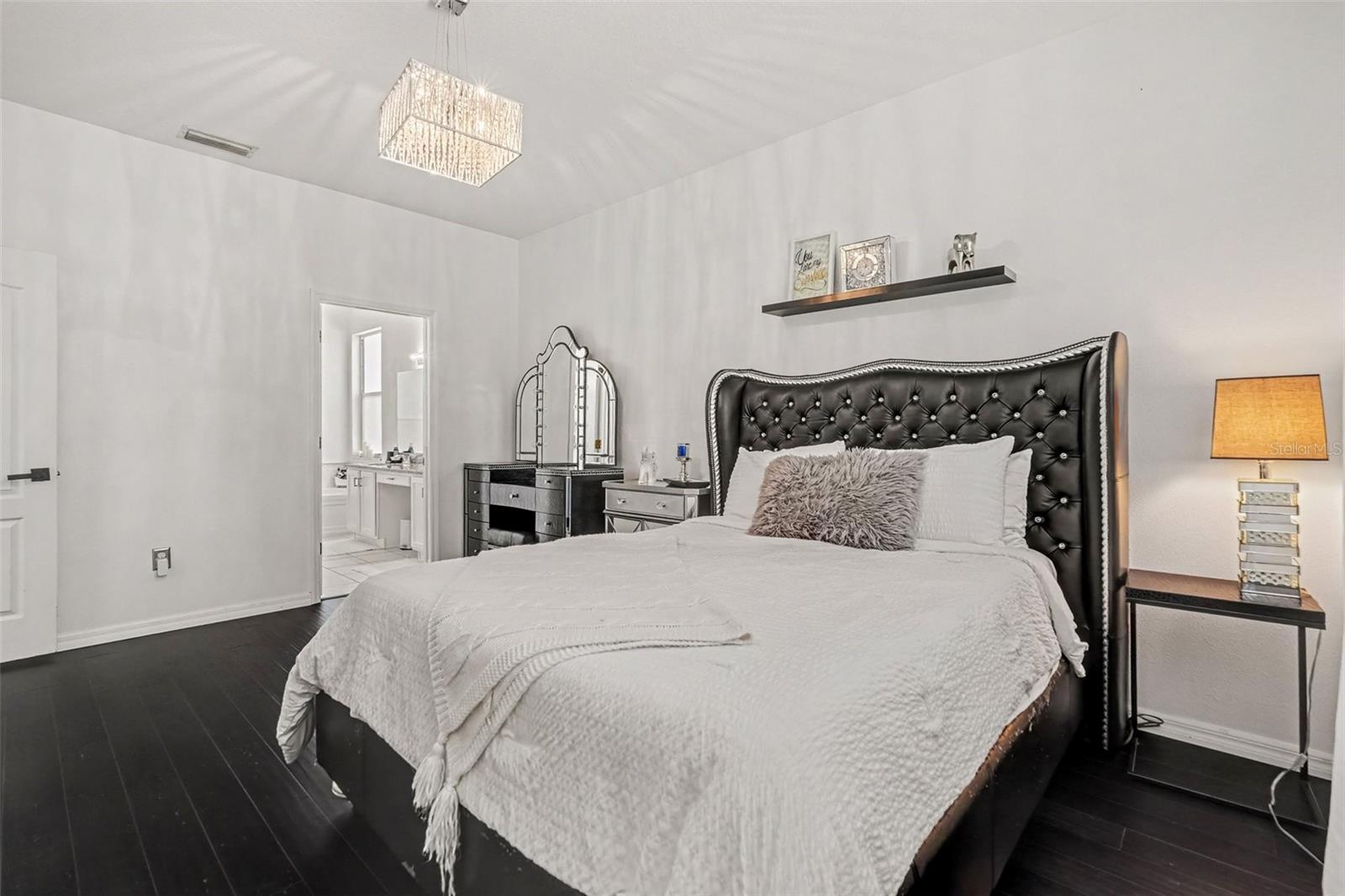 4304 TARKINGTON DRIVE — photo 22