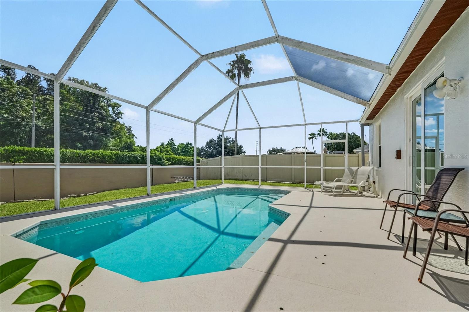 4304 TARKINGTON DRIVE — photo 34
