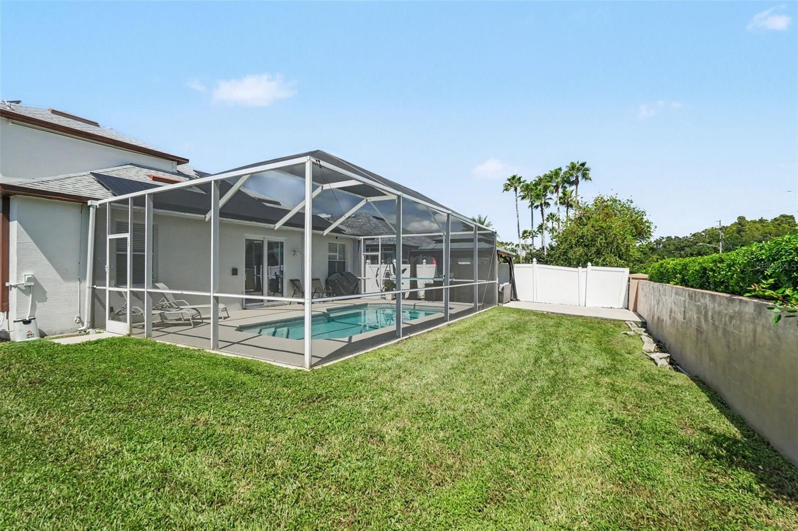 4304 TARKINGTON DRIVE — photo 38