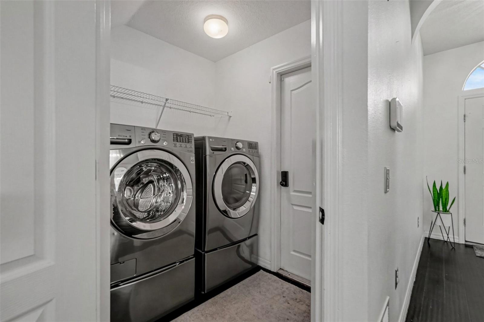 4304 TARKINGTON DRIVE — photo 33