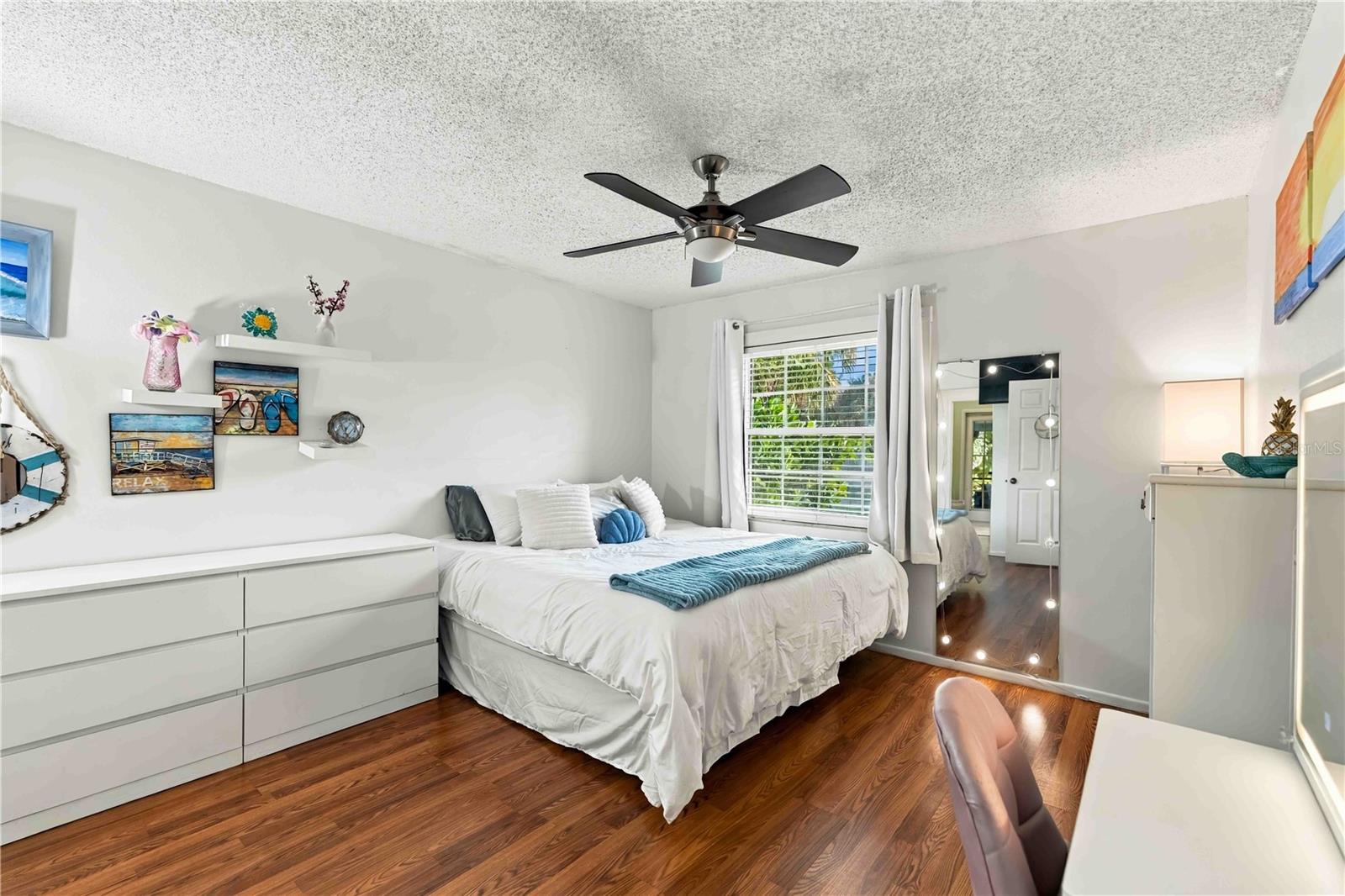 1613 WHARF RD — photo 18