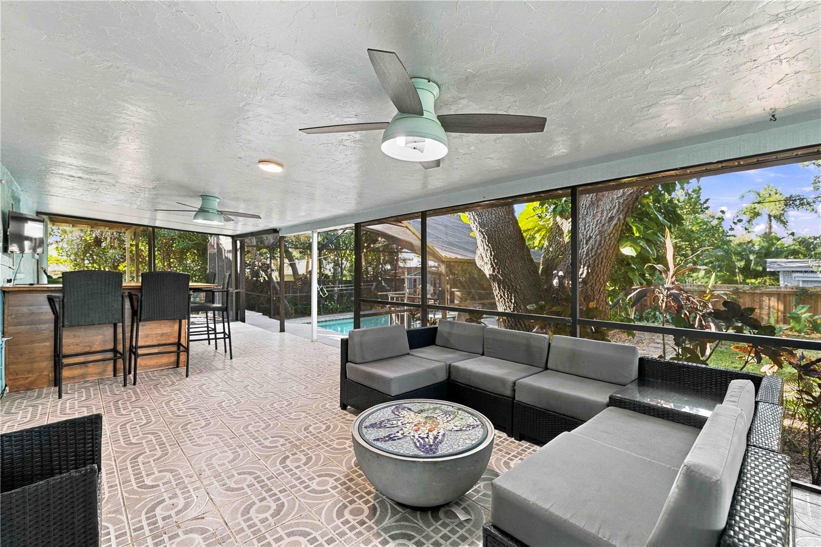 1613 WHARF RD — photo 35