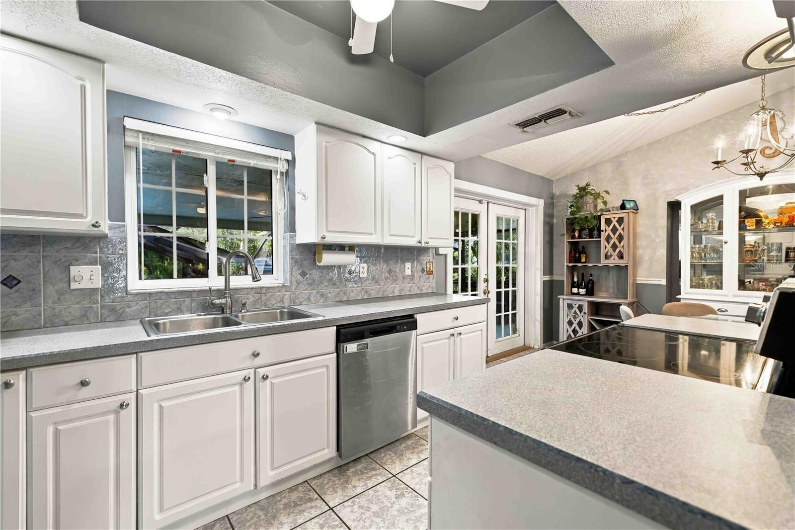 1613 WHARF RD — photo 13