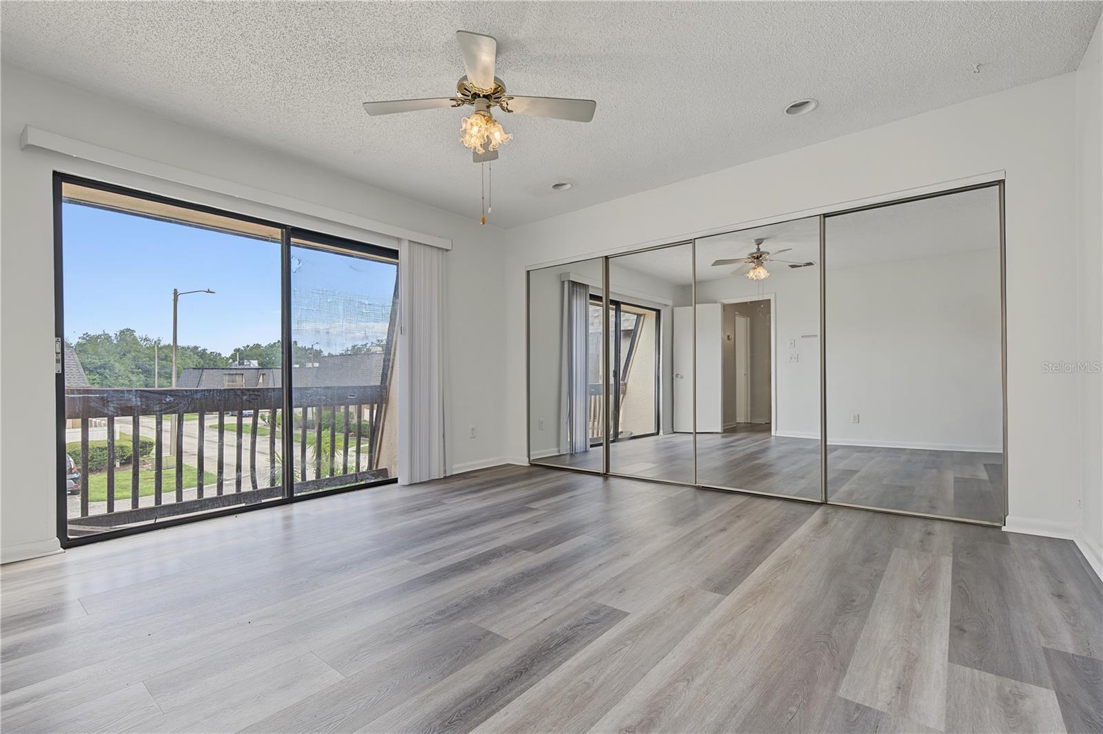 8119 OAK TRACE WAY #C — photo 16