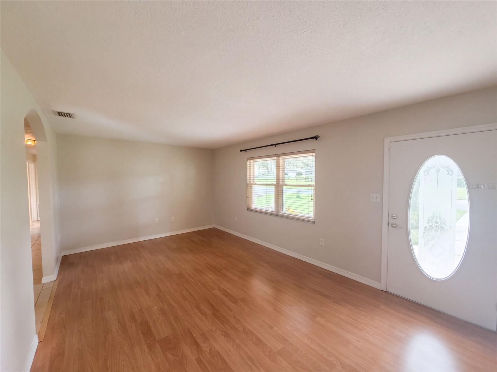 2716 CHARLESTON DR — photo 5