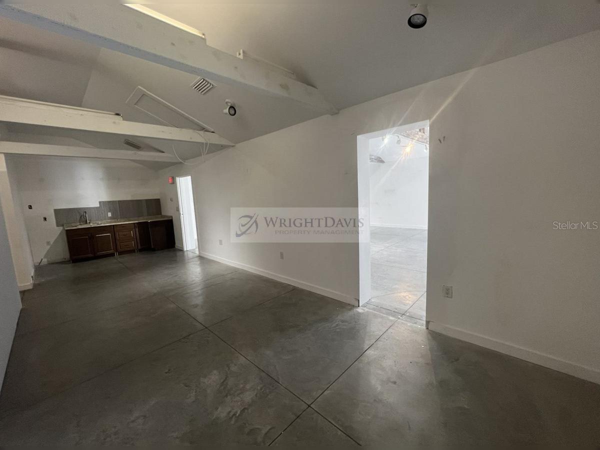 2121 2ND AVE S — photo 8