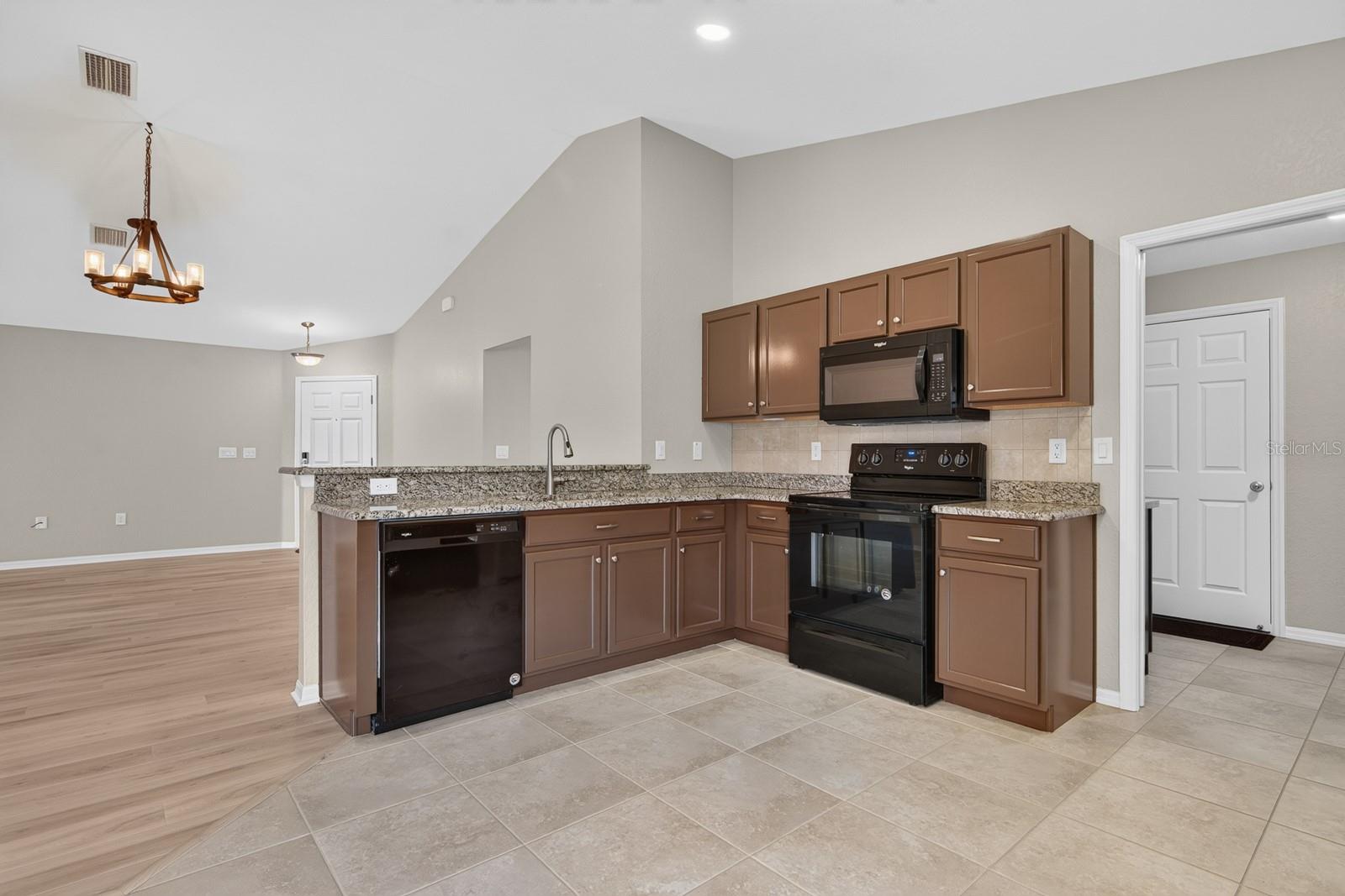 6550 BAYSTON HILL PL — photo 10
