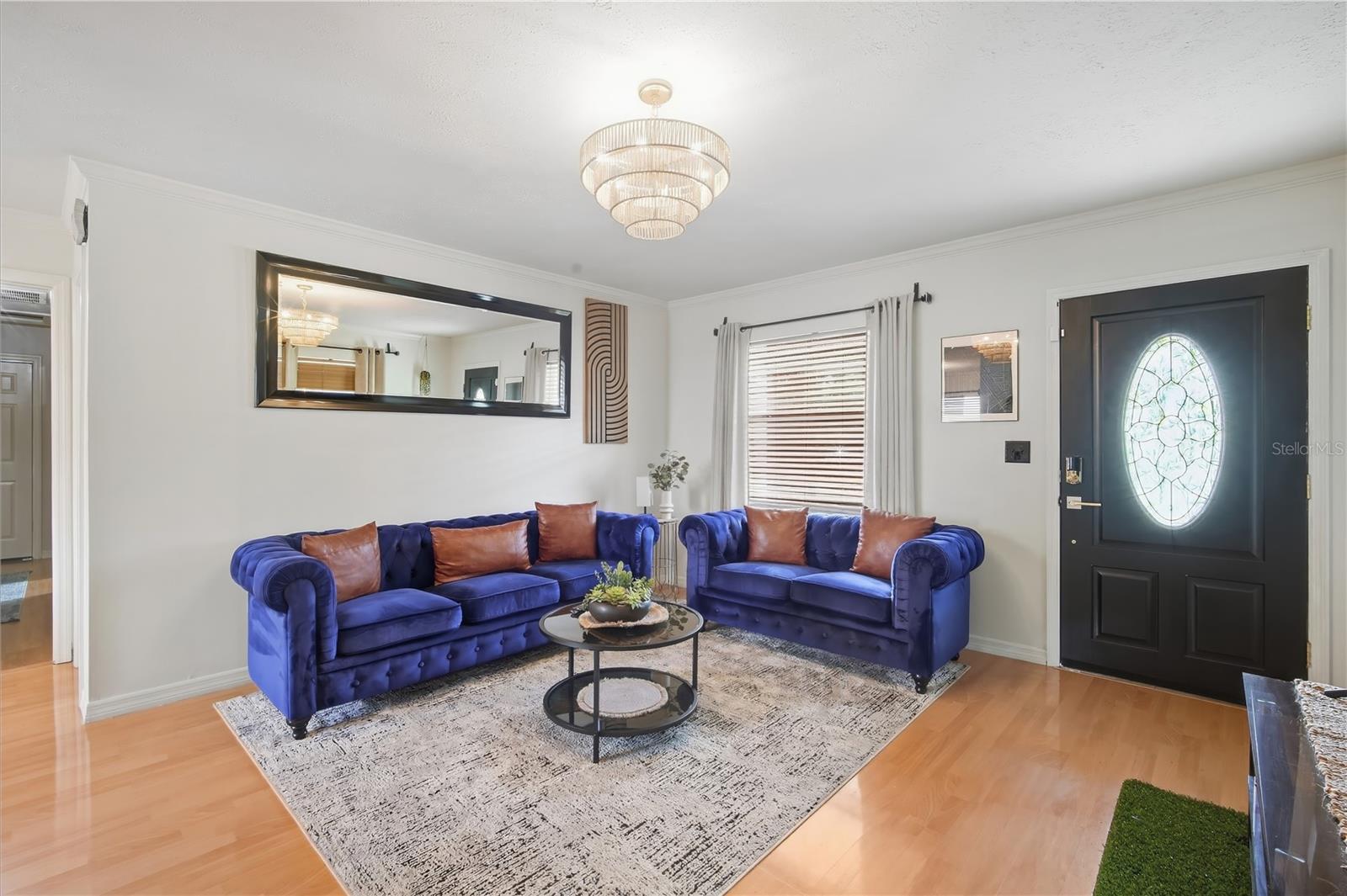 2112 E NEDRO RD — photo 3