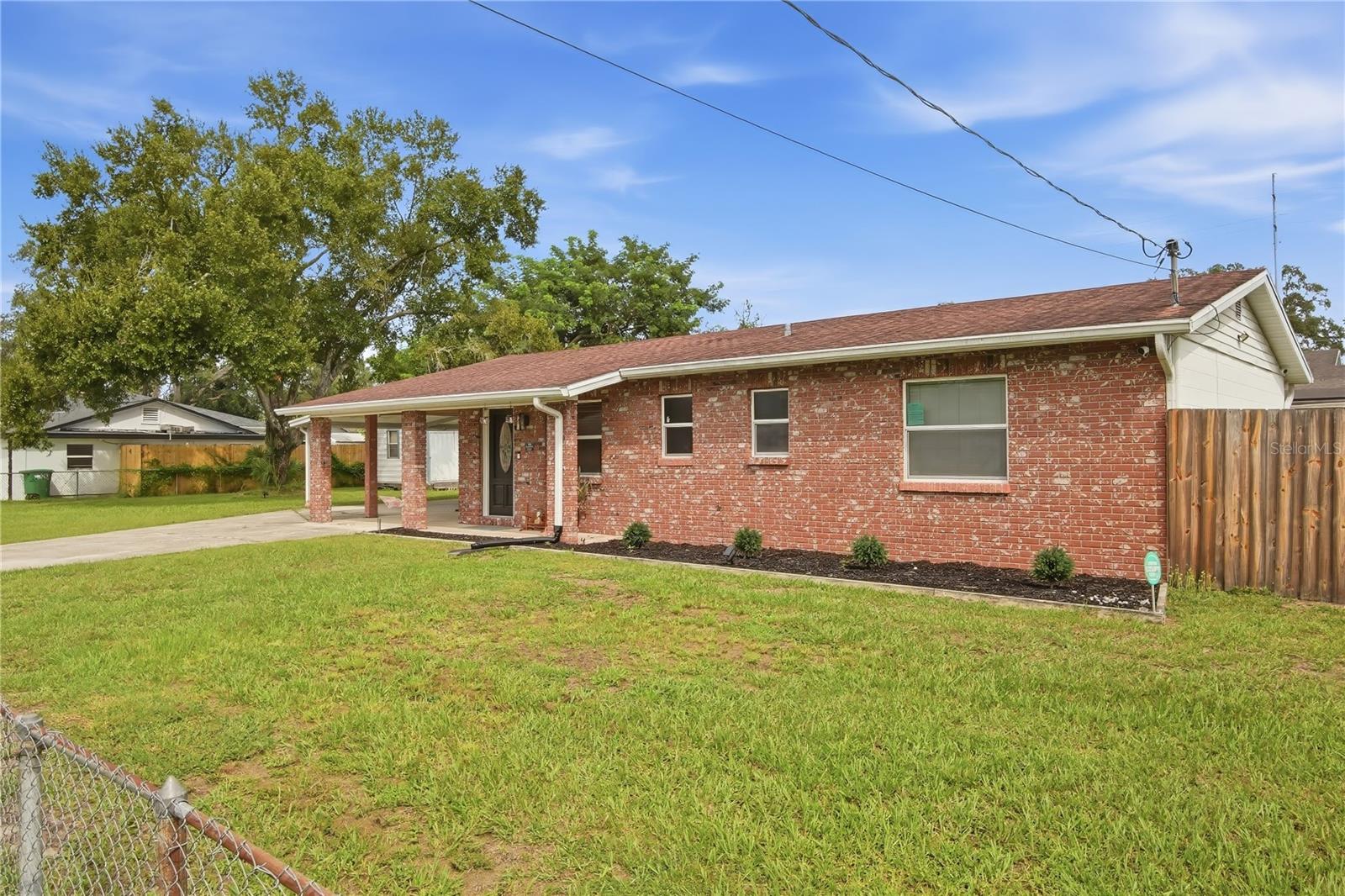 2112 E NEDRO RD — photo 17