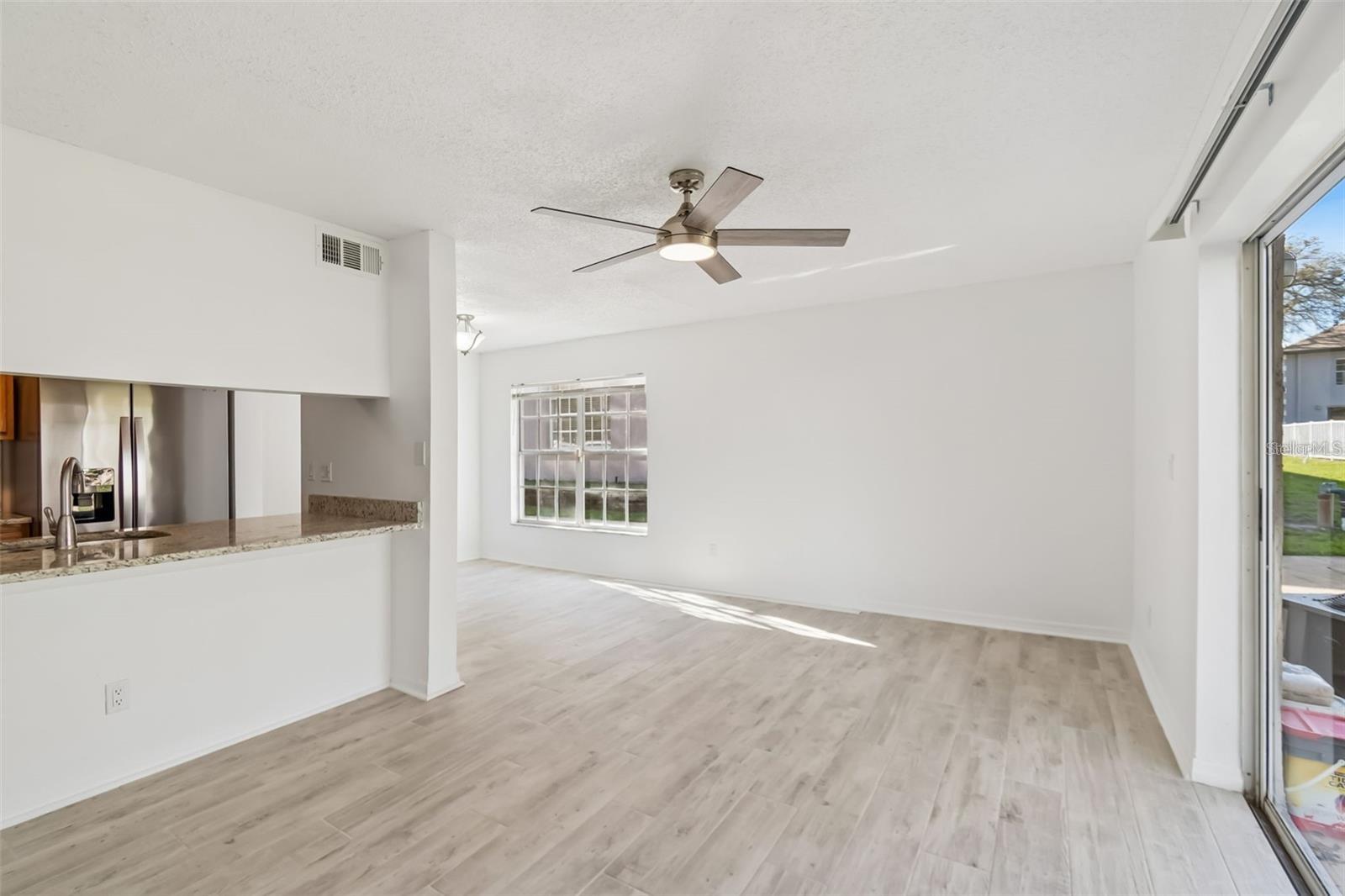 5182 SUNRIDGE PALMS DR #5182 — photo 35
