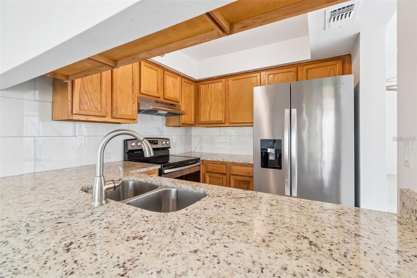 5182 SUNRIDGE PALMS DR #5182 — photo 38