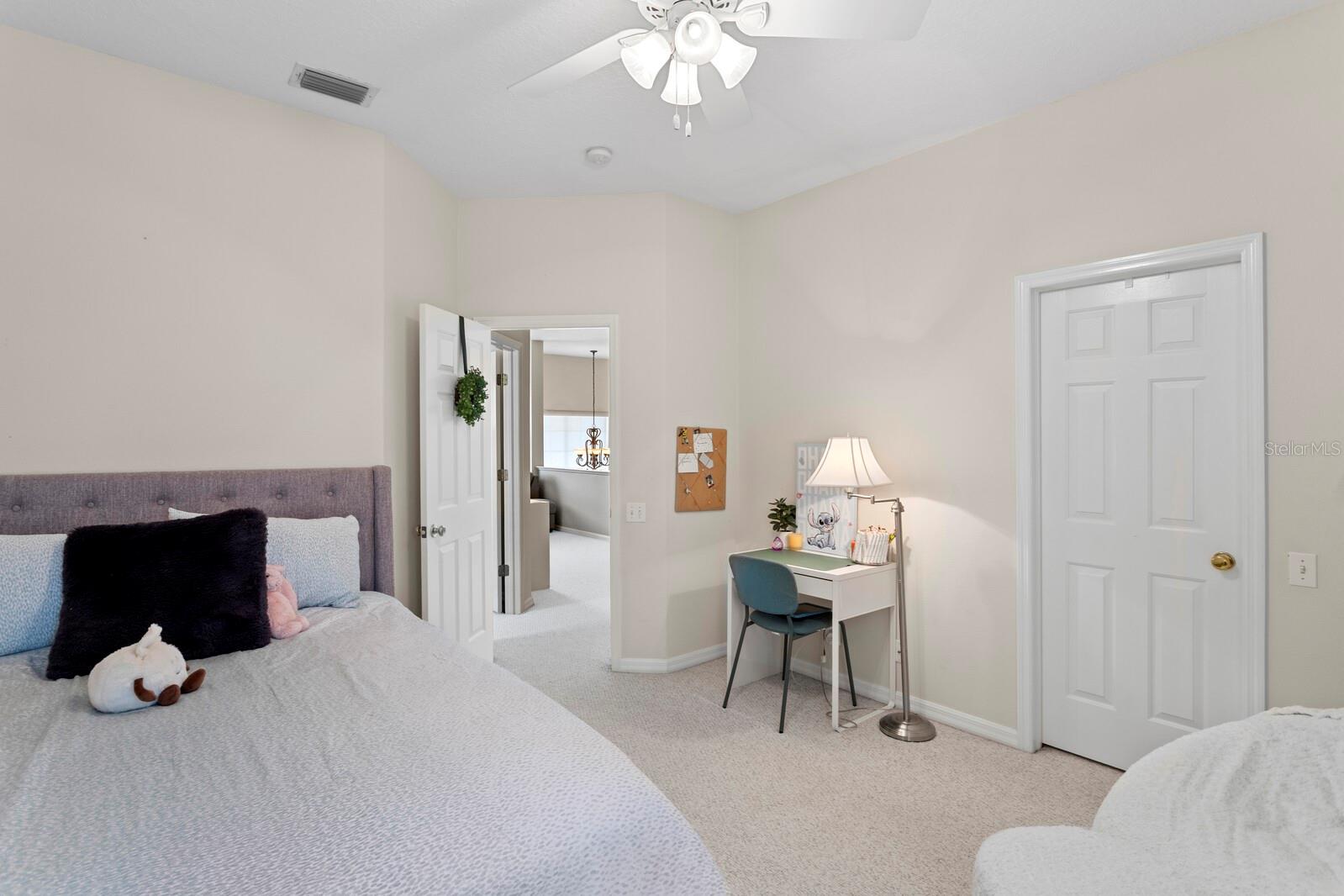 540 HARBOR GROVE CIR — photo 36