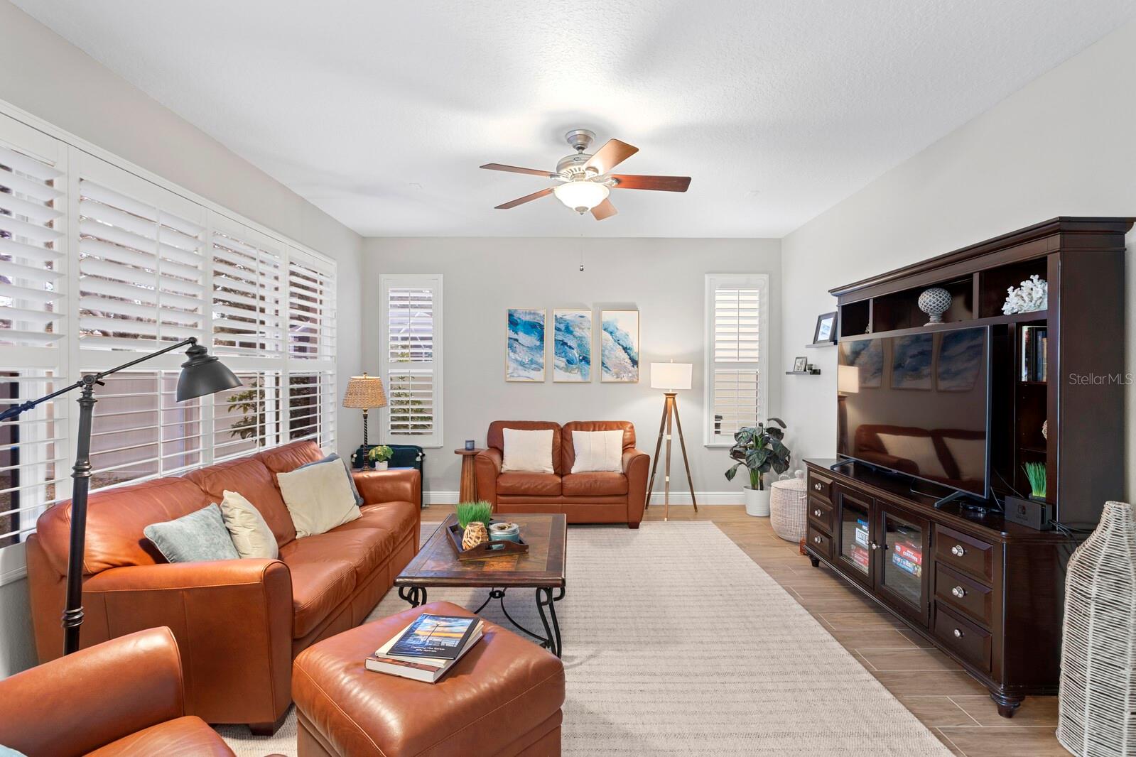 540 HARBOR GROVE CIR — photo 15