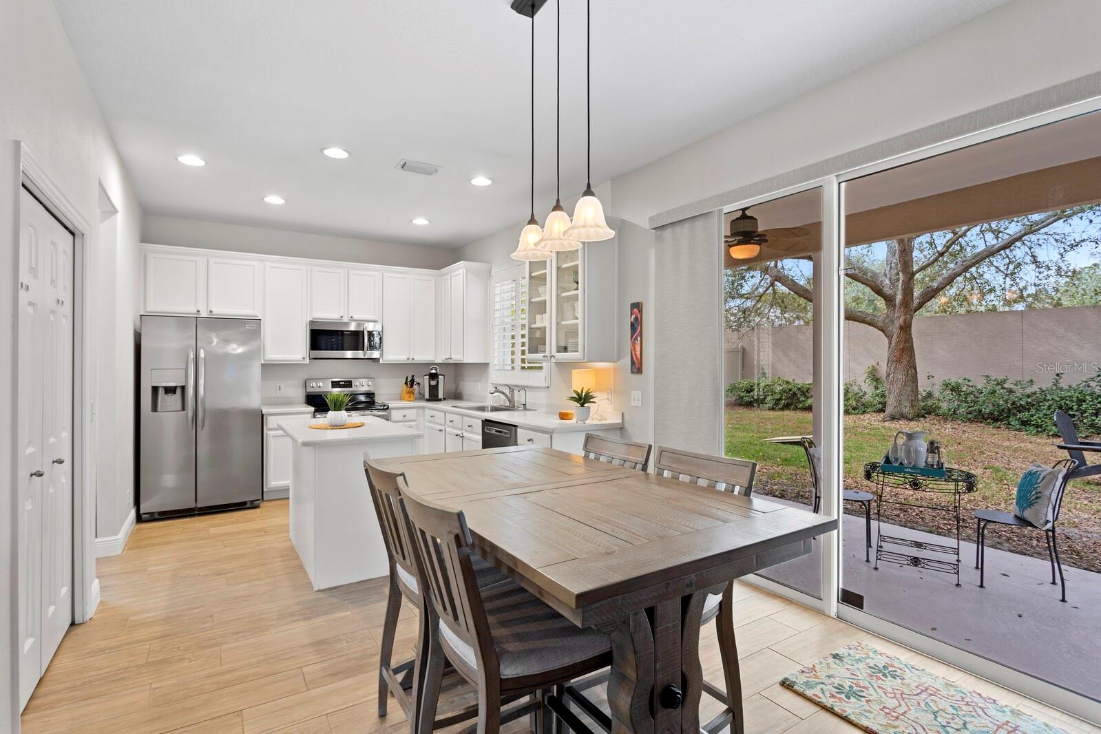 540 HARBOR GROVE CIR — photo 19