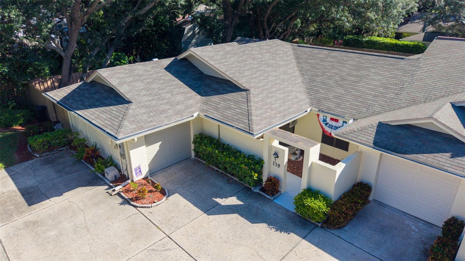 119 PARKSIDE COLONY DR — photo 3