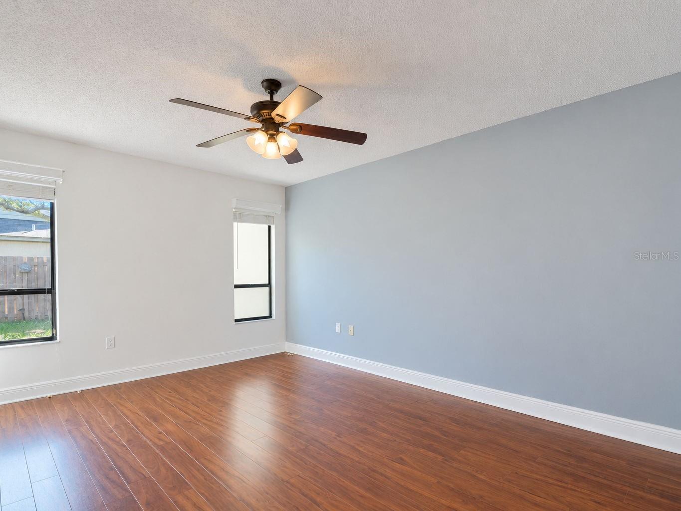 119 PARKSIDE COLONY DR — photo 30