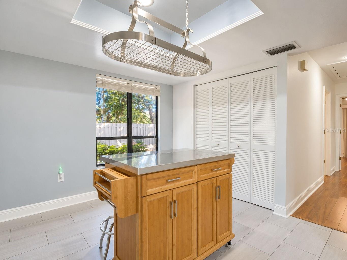 119 PARKSIDE COLONY DR — photo 20