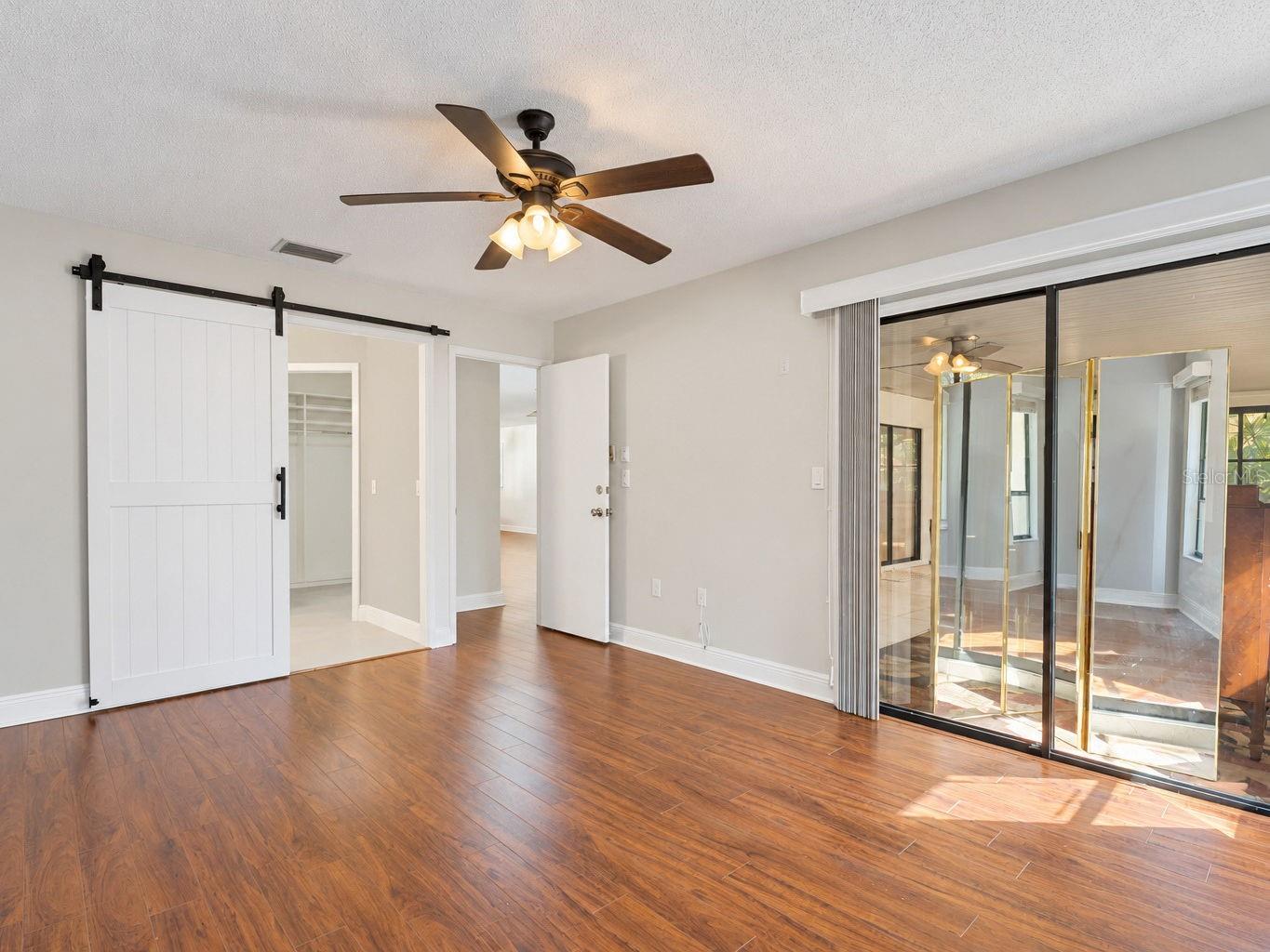 119 PARKSIDE COLONY DR — photo 33