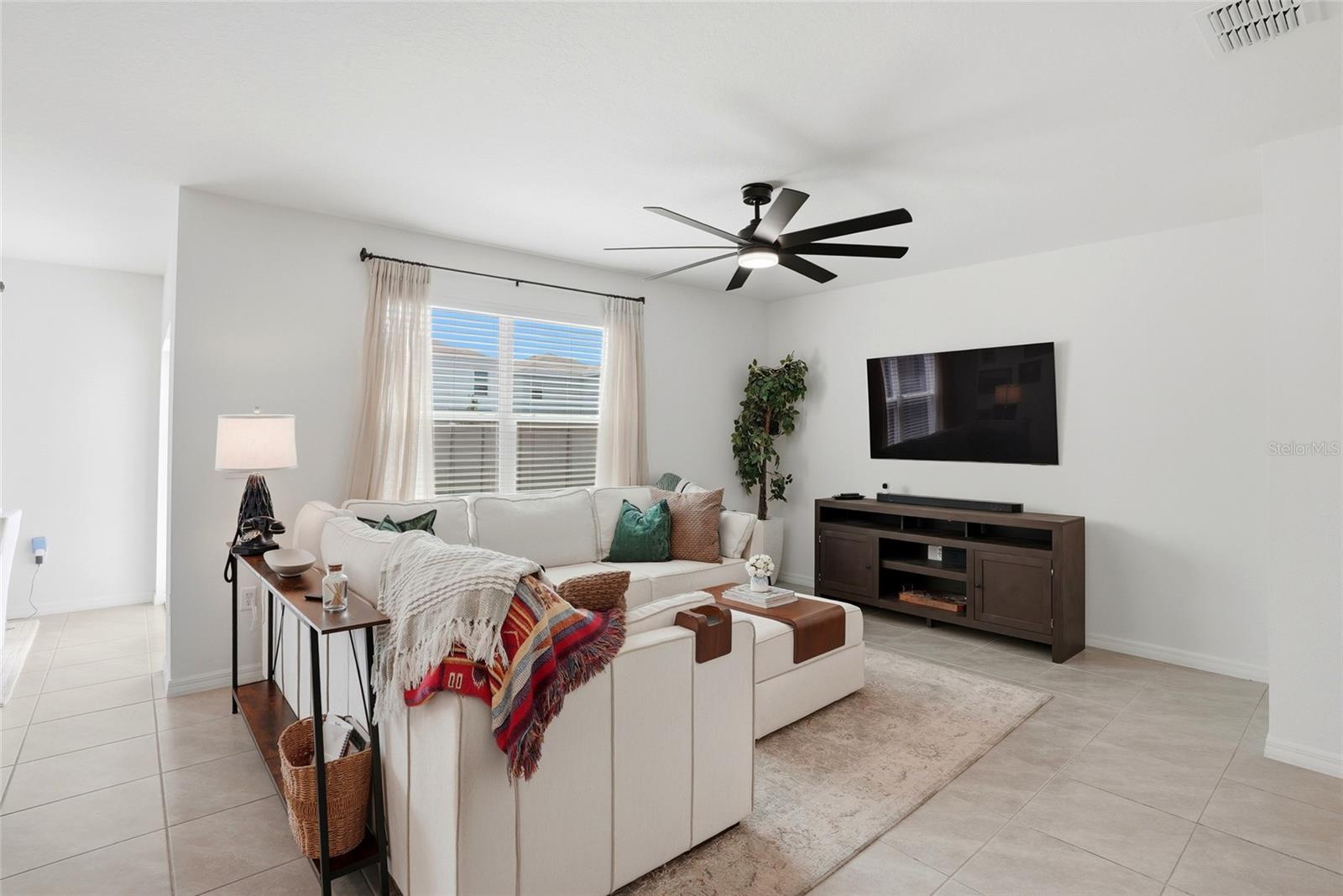 5674 CHORLEYWOOD LN — photo 14