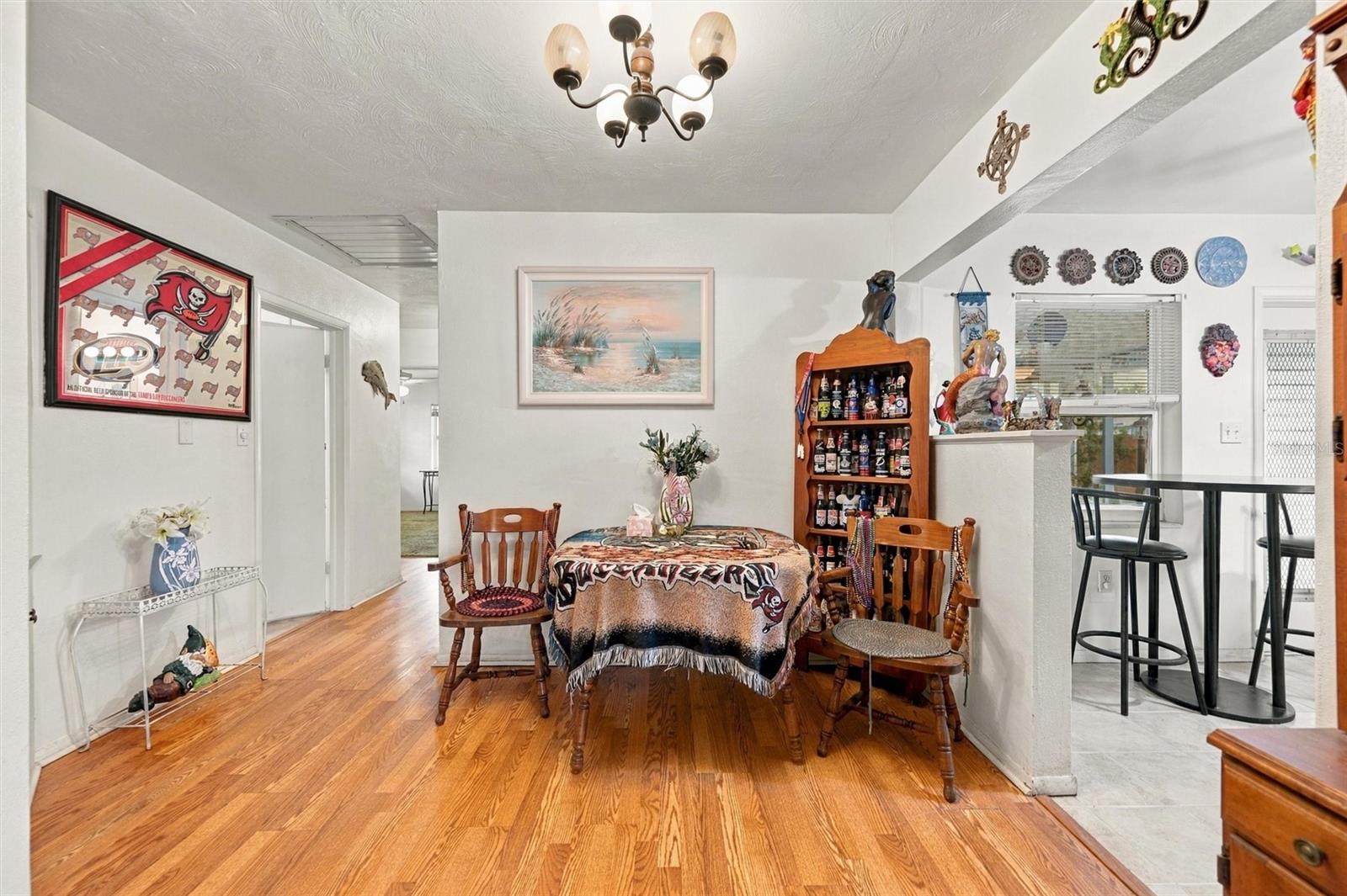 907 42ND ST W — photo 13