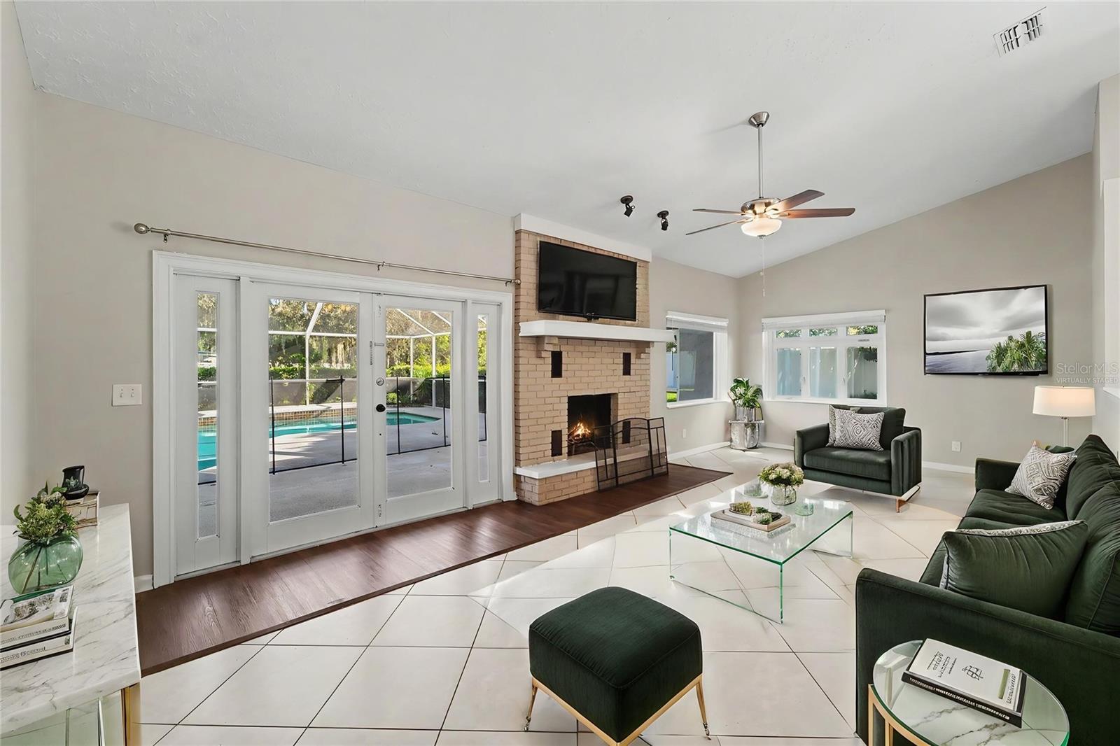 8807 WELLESLY CT — photo 9