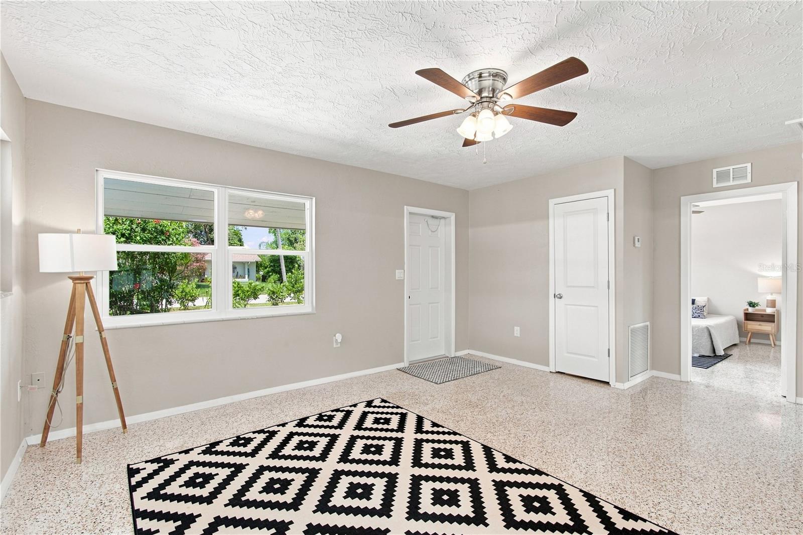 6203 RODGERS AVE — photo 10