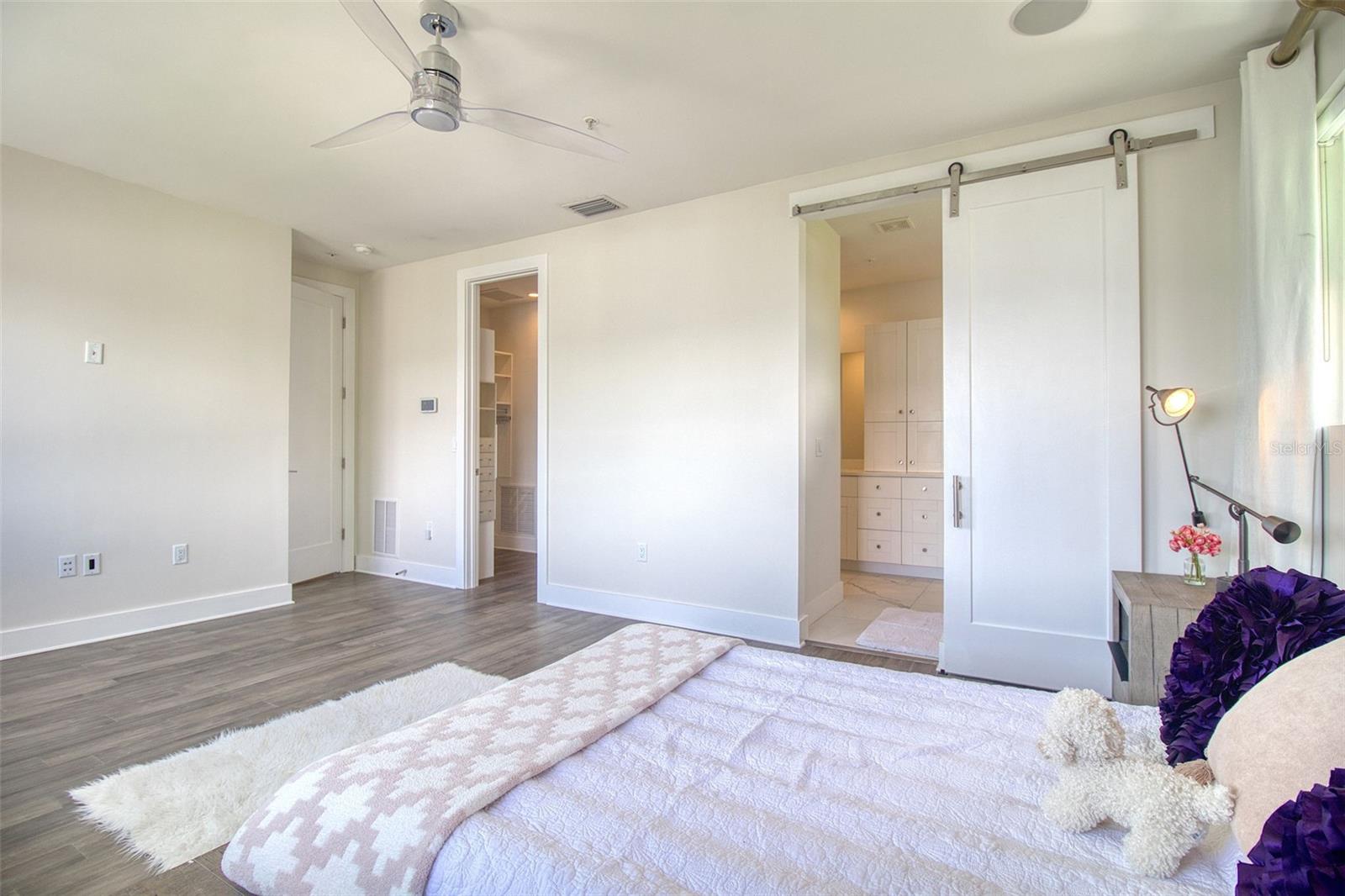 3100 W PAUL AVE #2 — photo 33
