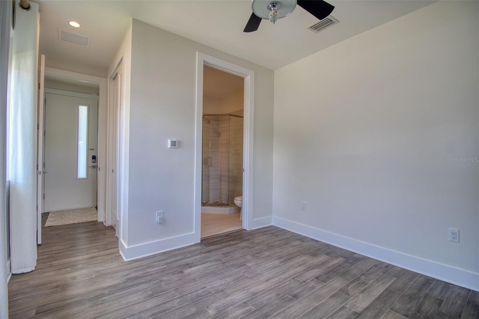 3100 W PAUL AVE #2 — photo 8
