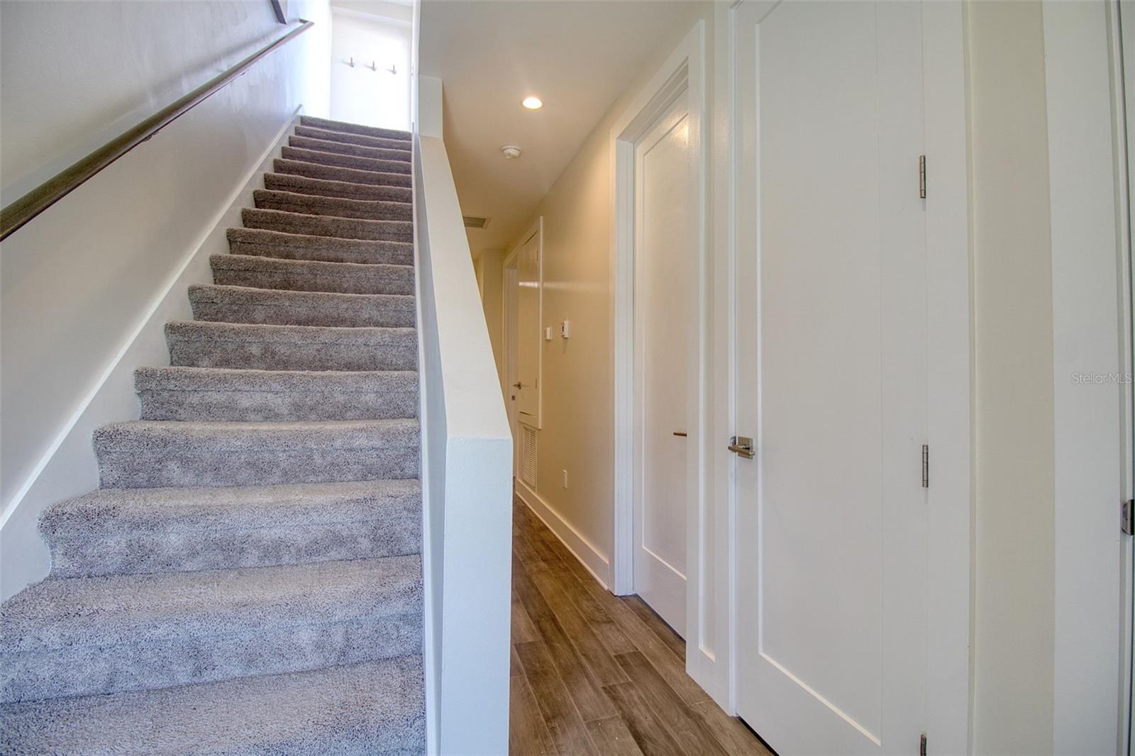 3100 W PAUL AVE #2 — photo 38