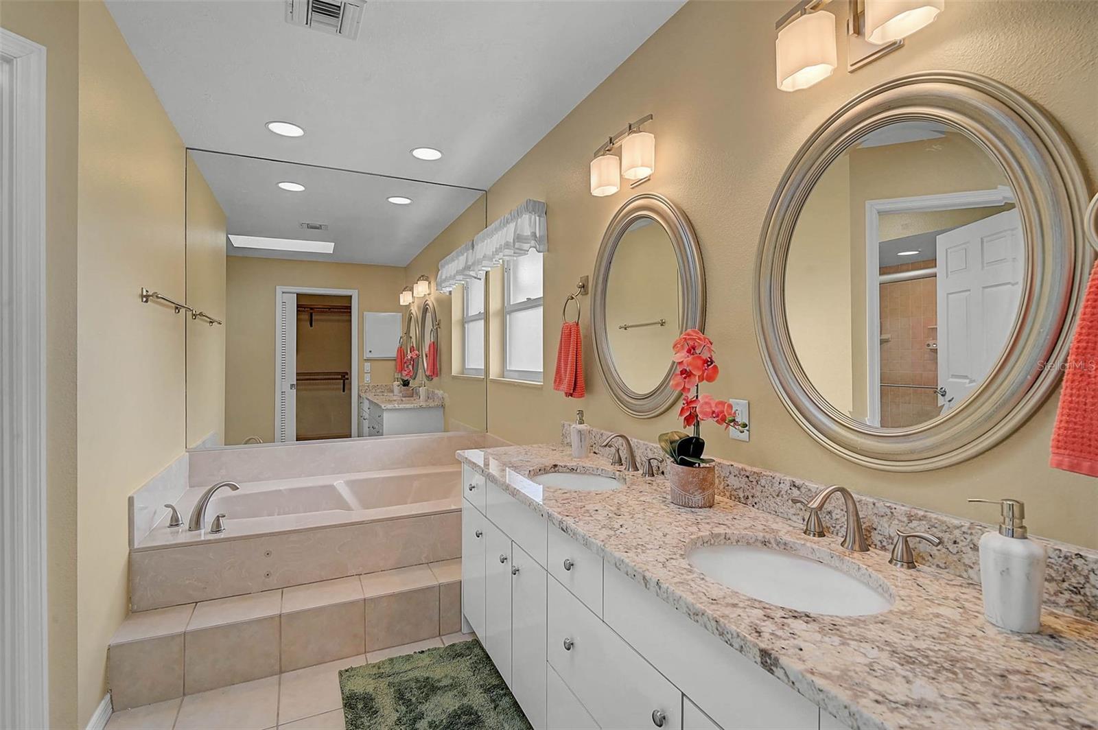 7570 LINKS CT — photo 16