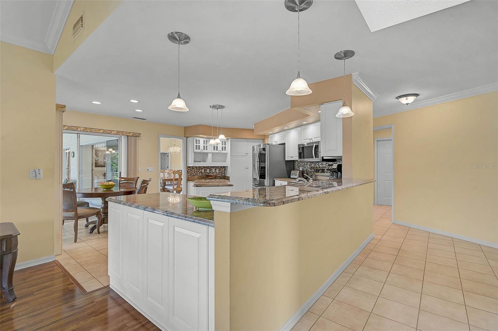 7570 LINKS CT — photo 23