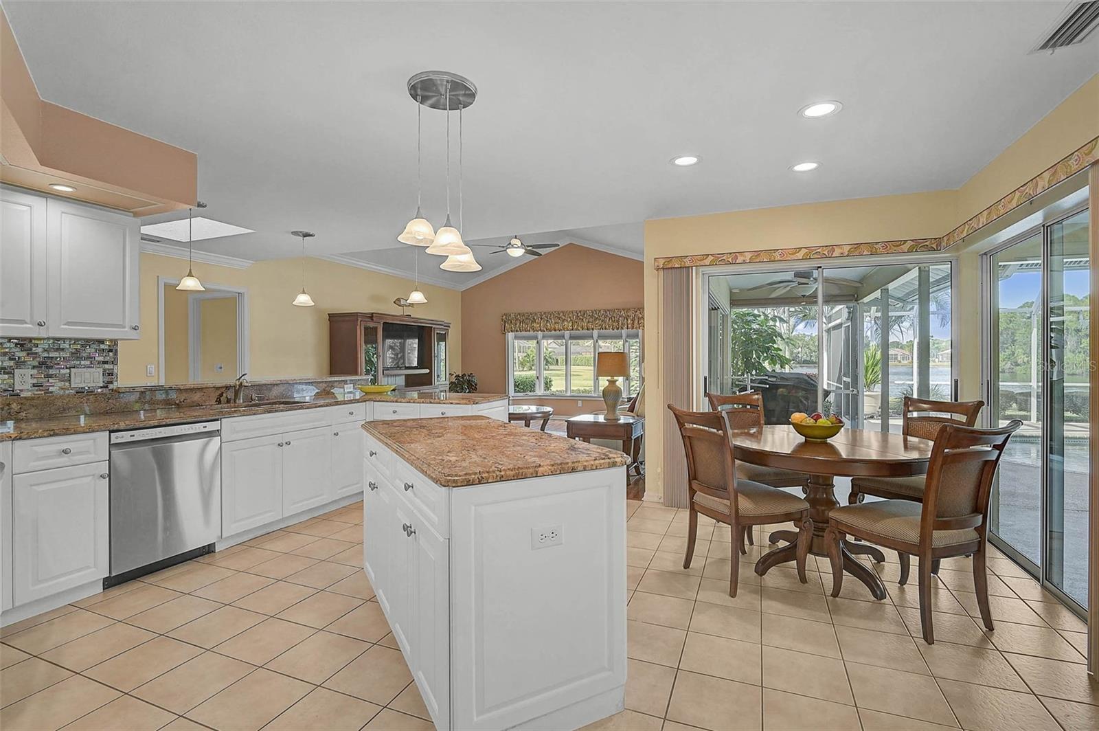 7570 LINKS CT — photo 25