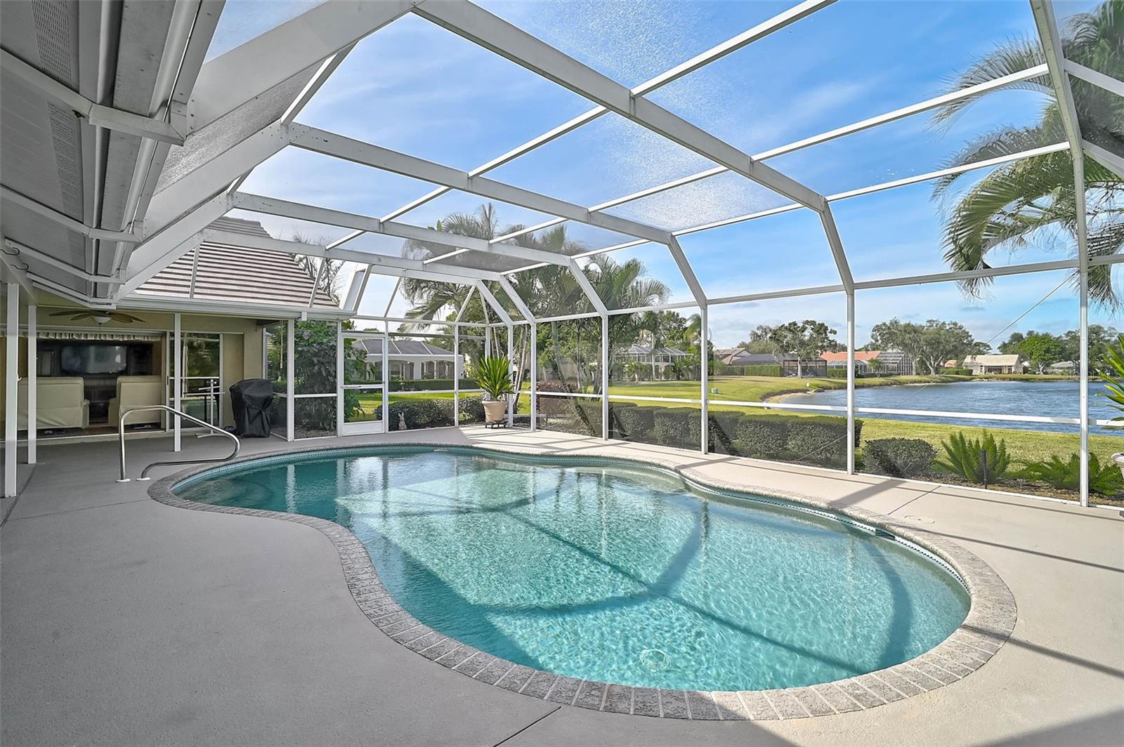 7570 LINKS CT — photo 37
