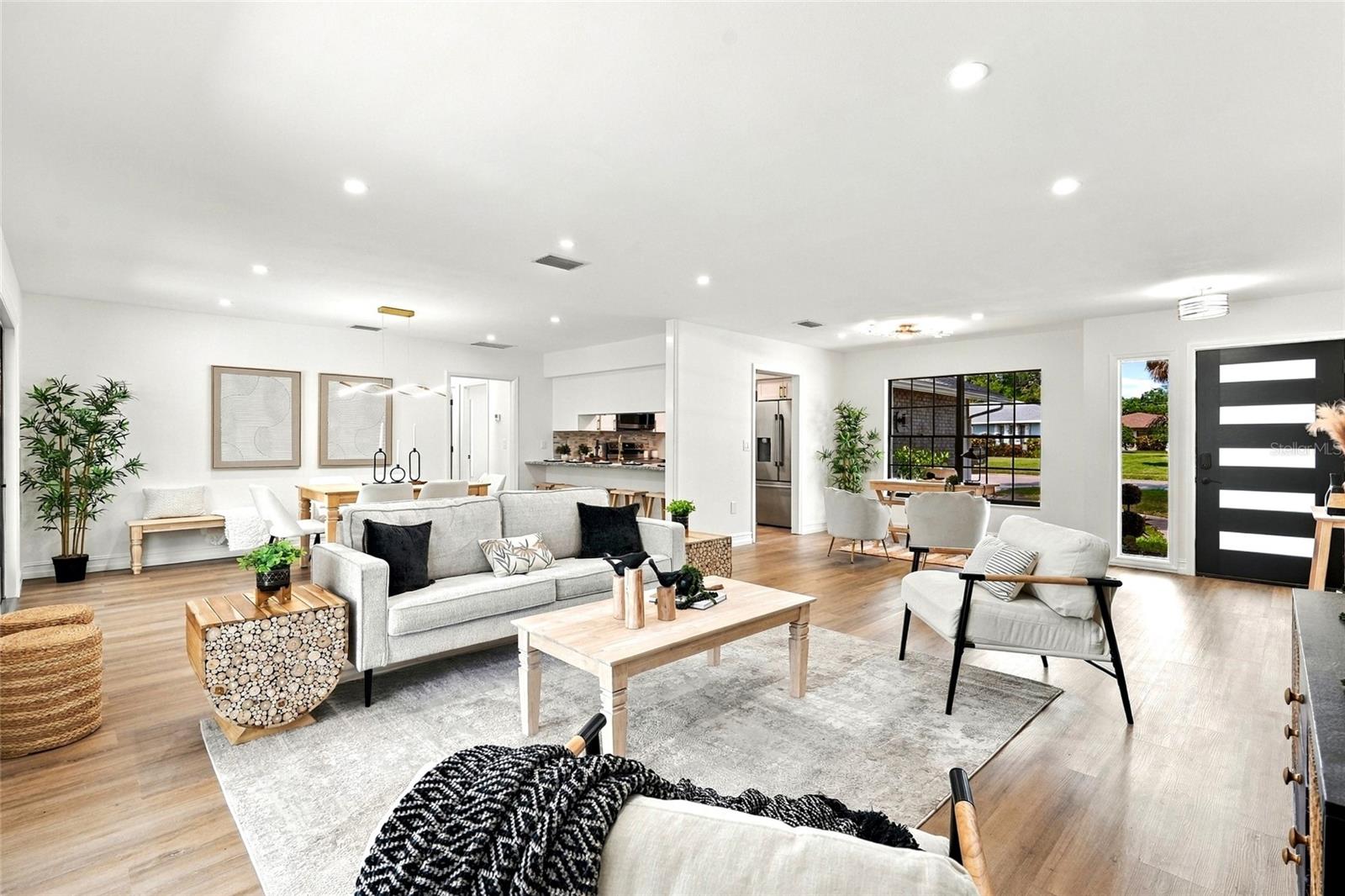 6703 POINTE WEST BLVD — photo 4