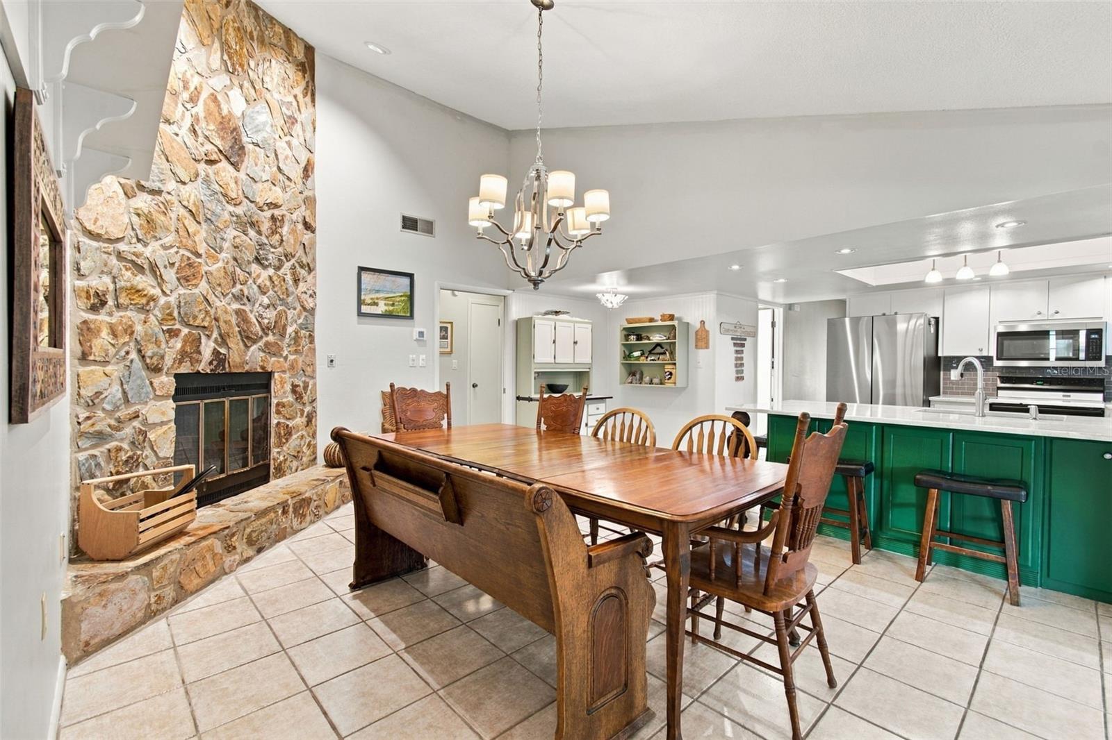 7891 SYCAMORE DR — photo 14