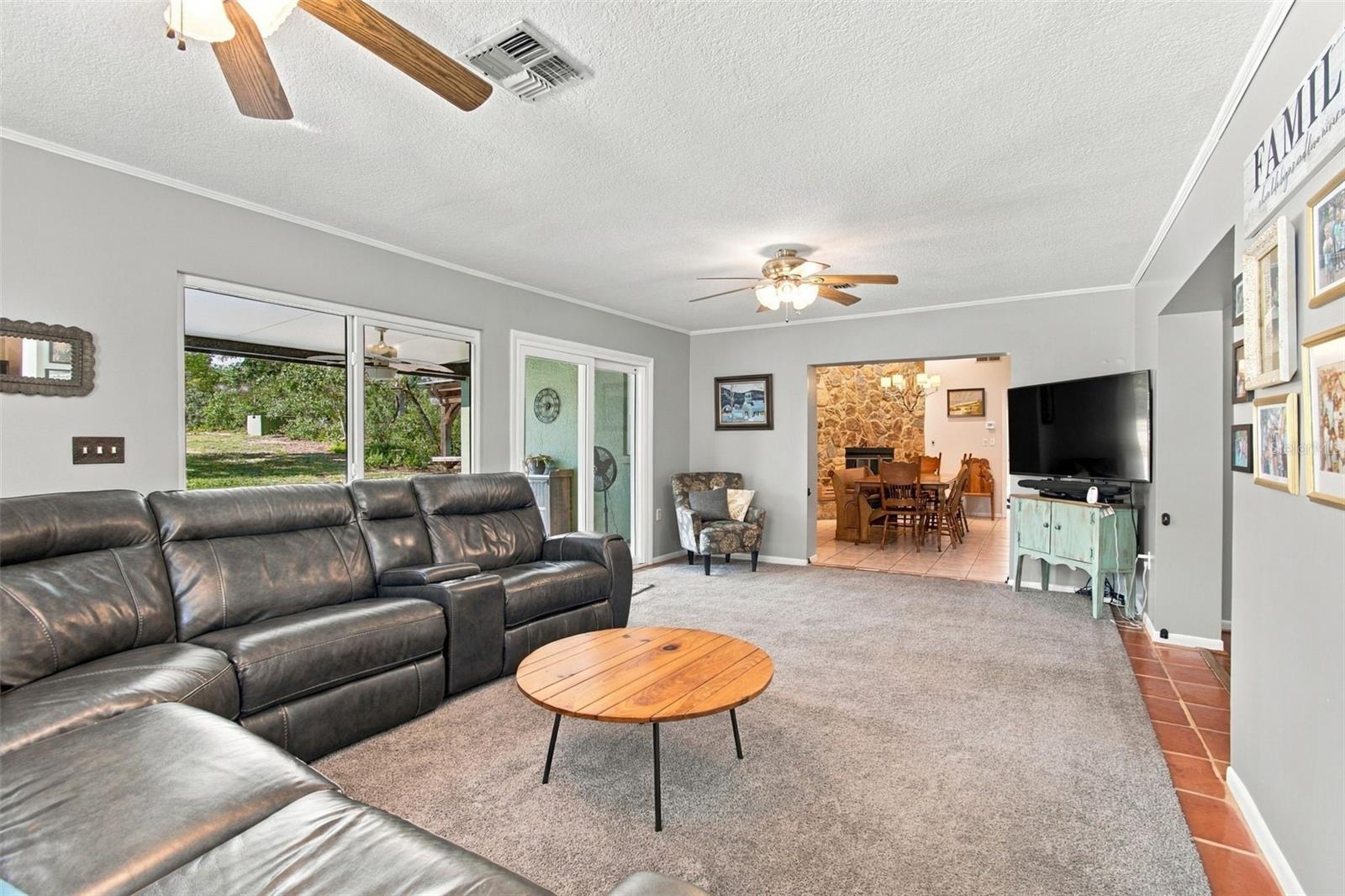 7891 SYCAMORE DR — photo 24