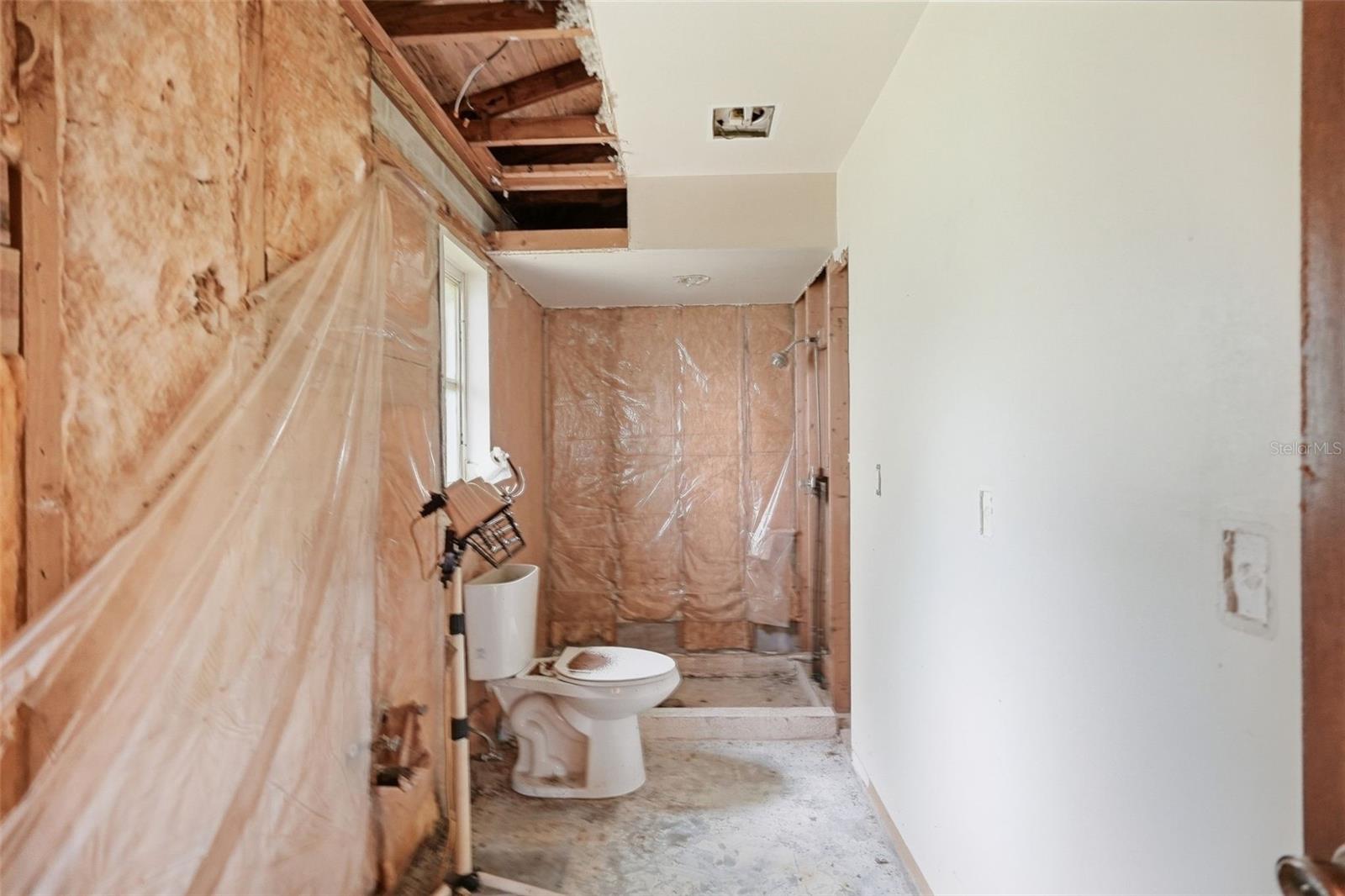 1411 52 ST E — photo 7