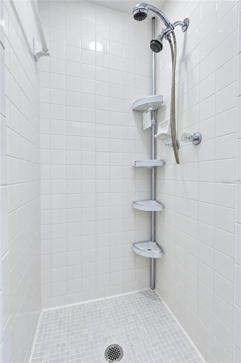 506 S WILLOW AVE #11 — photo 20