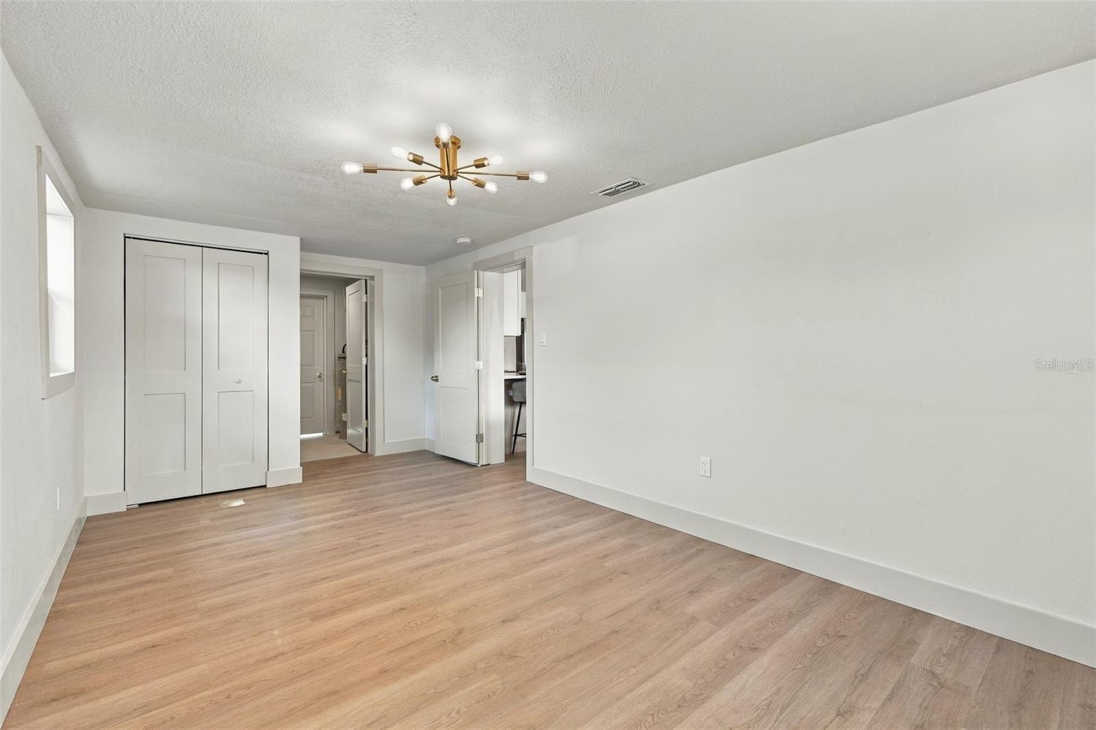 4531 W FERN ST — photo 20