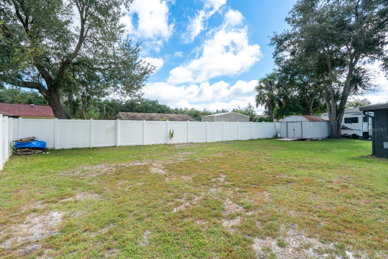 13915 BRIDGEPORT DR — photo 20