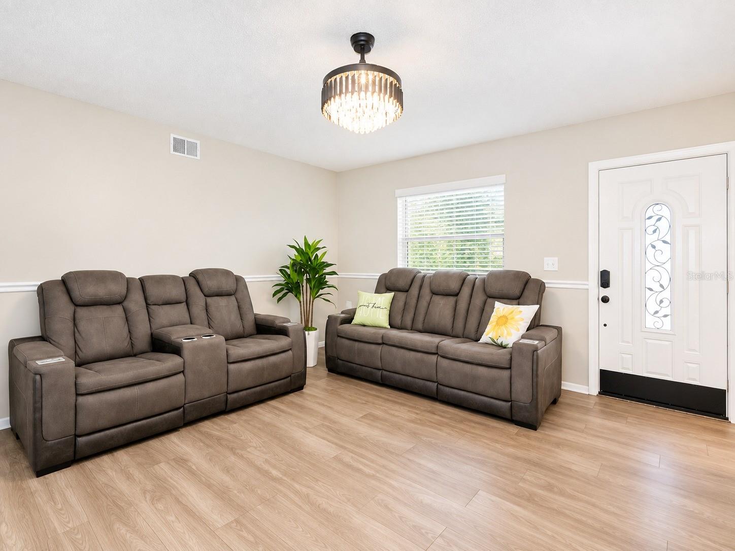 13915 BRIDGEPORT DR — photo 7