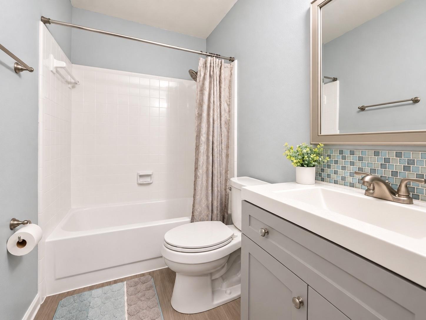13915 BRIDGEPORT DR — photo 12