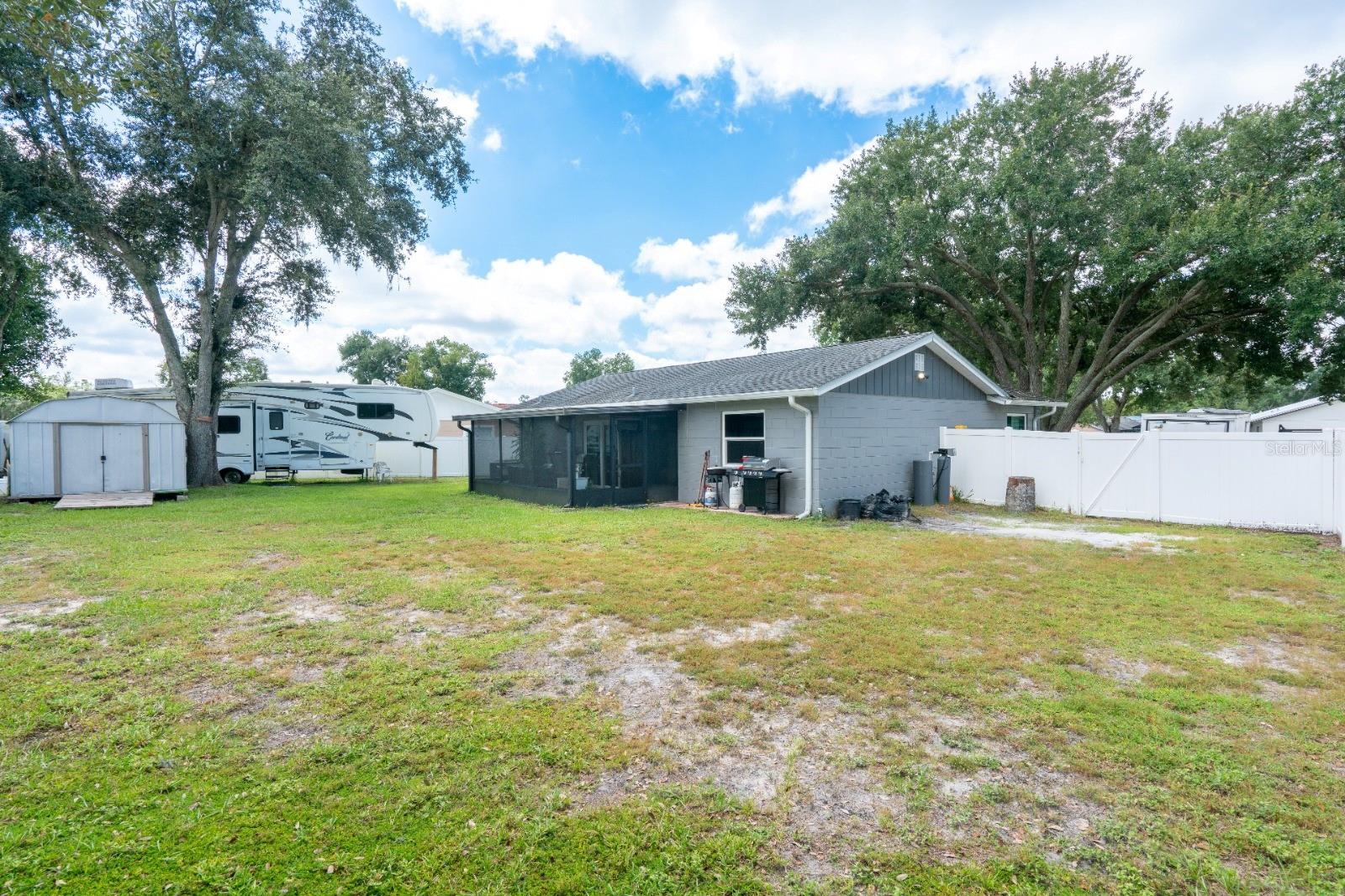 13915 BRIDGEPORT DR — photo 19