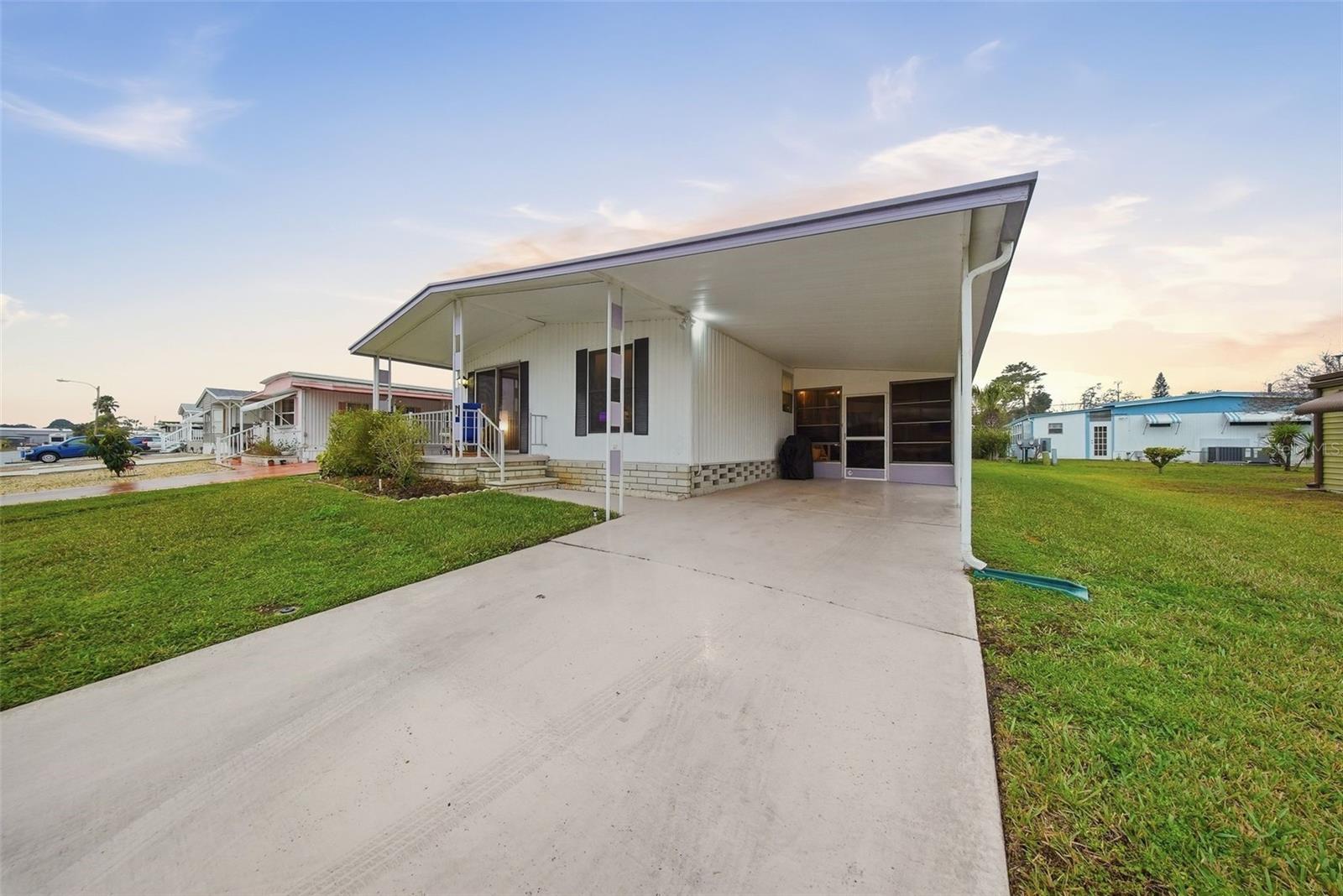 12117 CARTWRIGHT DR — photo 28