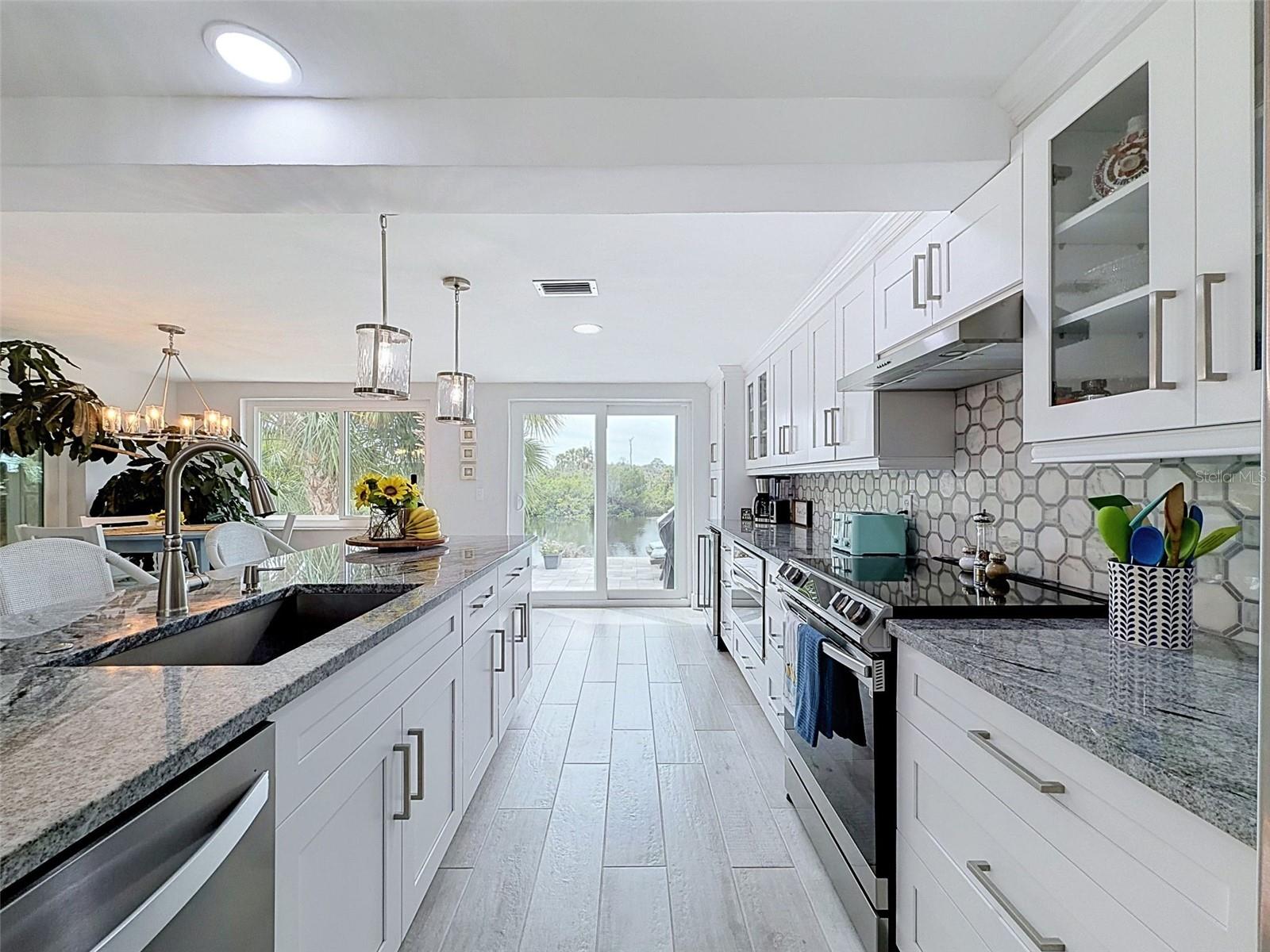 6618 LEESIDE ISLE — photo 13