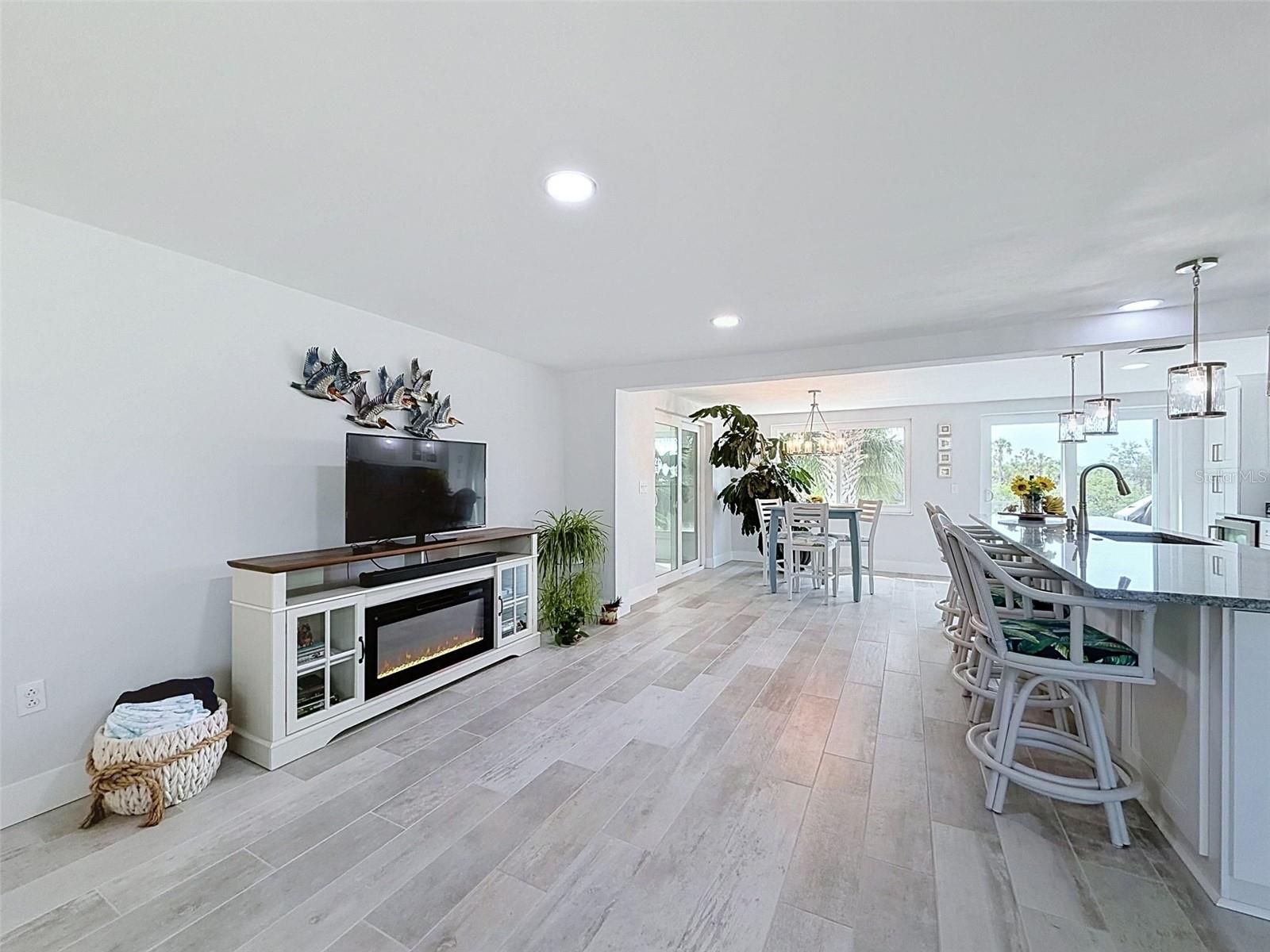 6618 LEESIDE ISLE — photo 10
