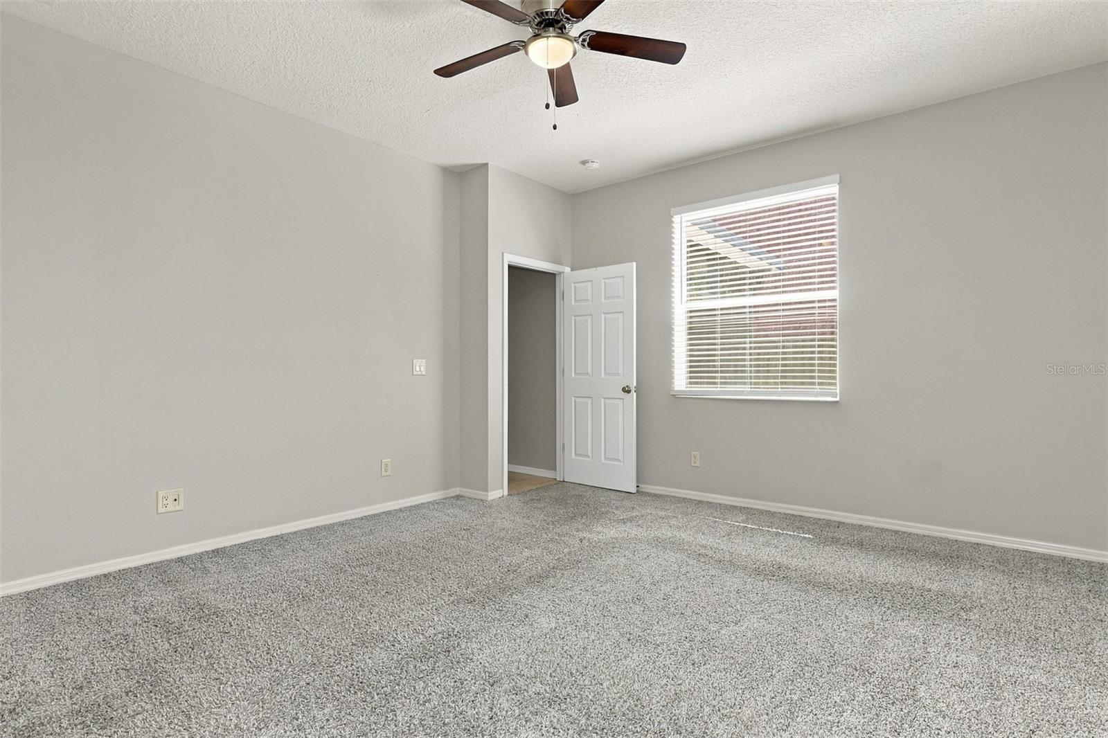 11409 BLUE LILAC AVE — photo 27