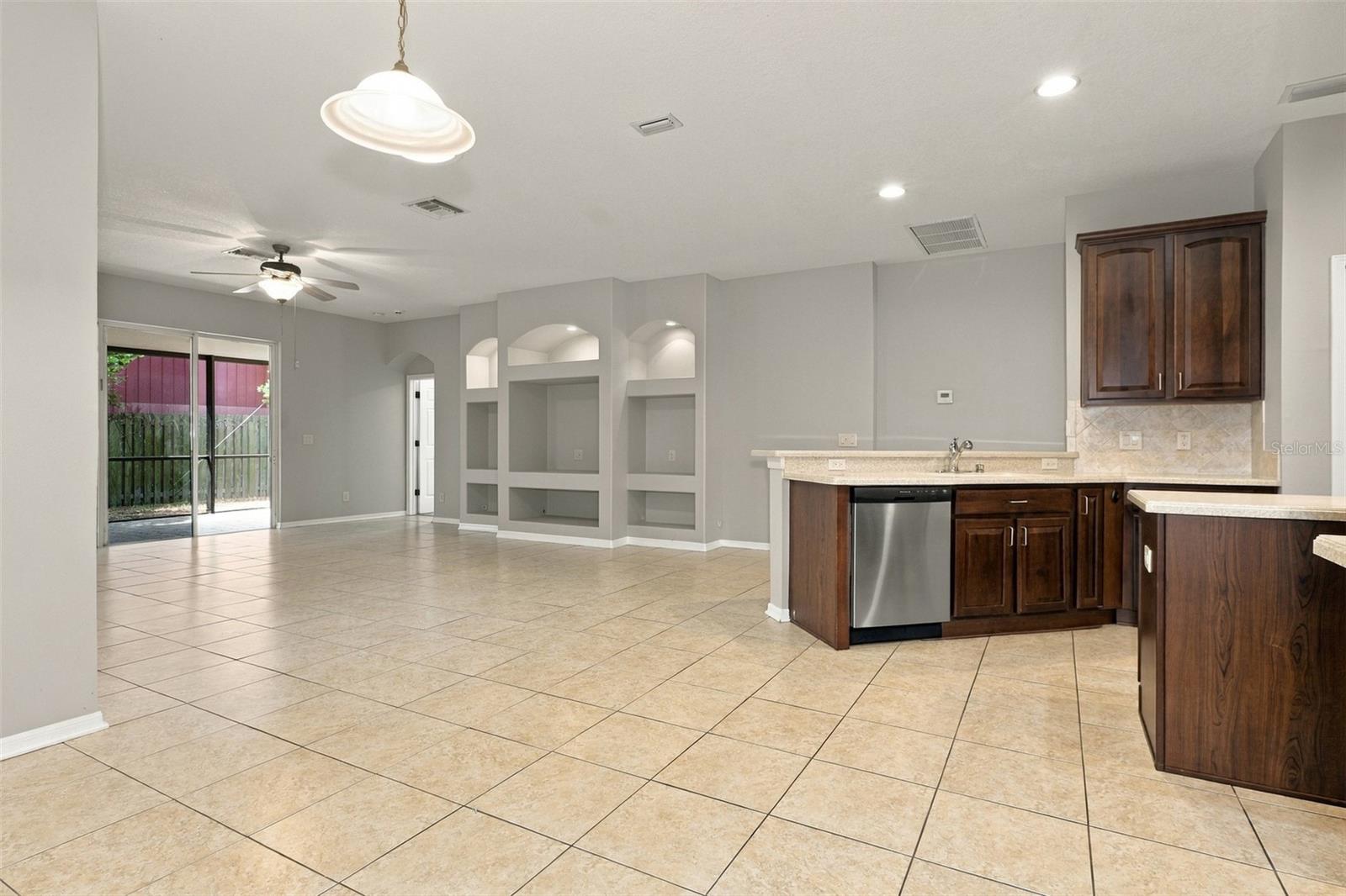 11409 BLUE LILAC AVE — photo 4